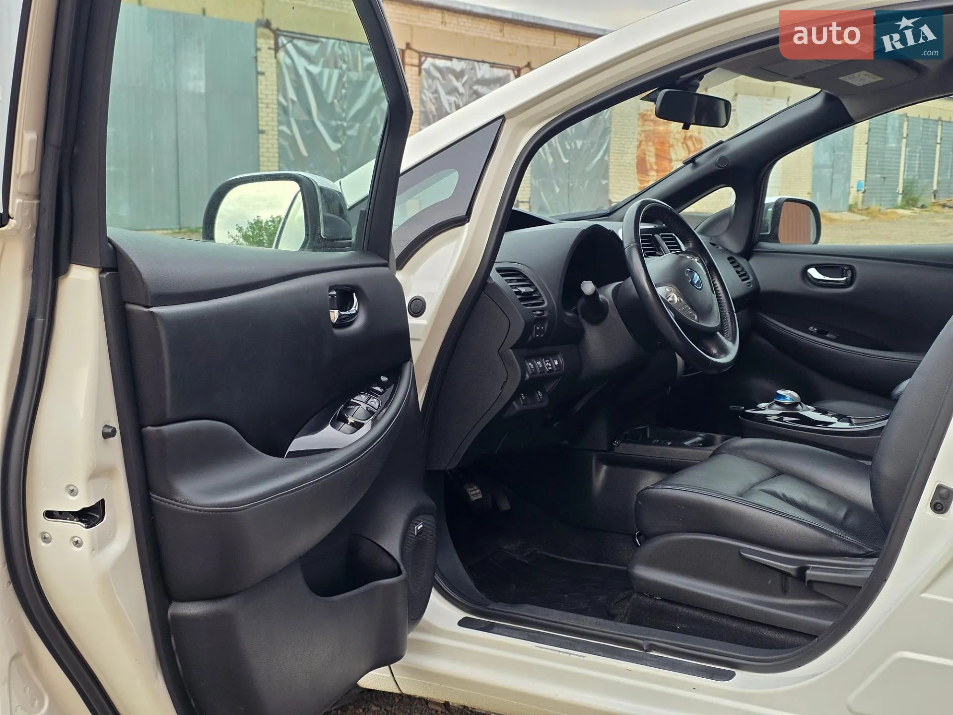 2014 Nissan Leaf - мініатюра 17