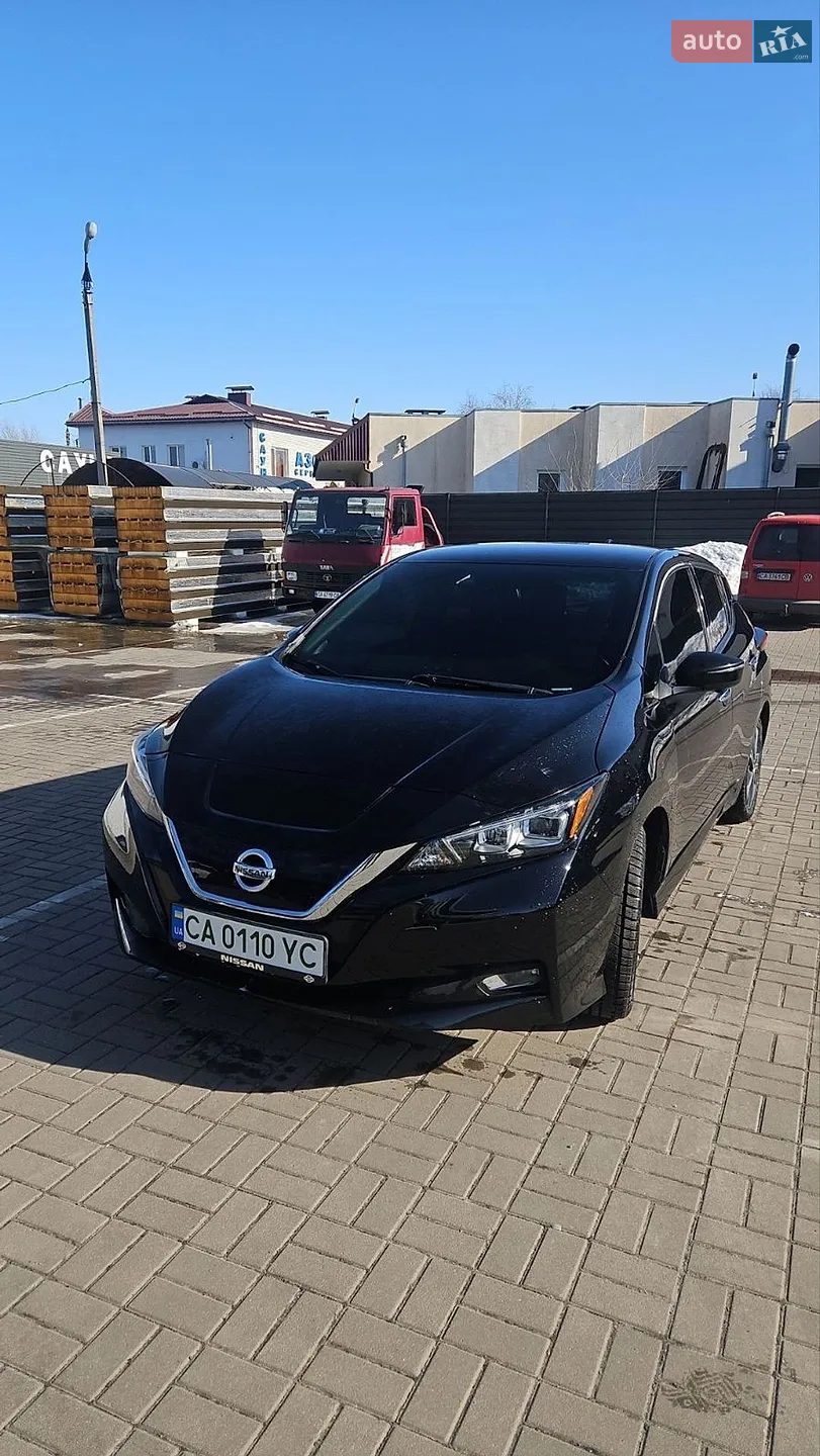 2020 Nissan Leaf - фото 1