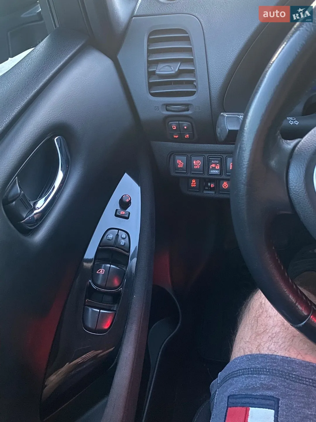 2015 Nissan Leaf - мініатюра 21