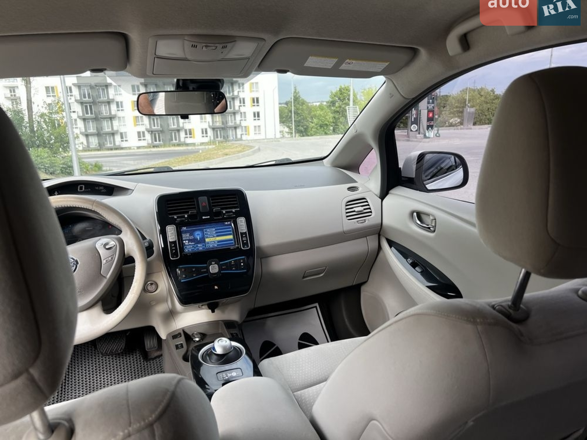 2012 Nissan Leaf - мініатюра 8