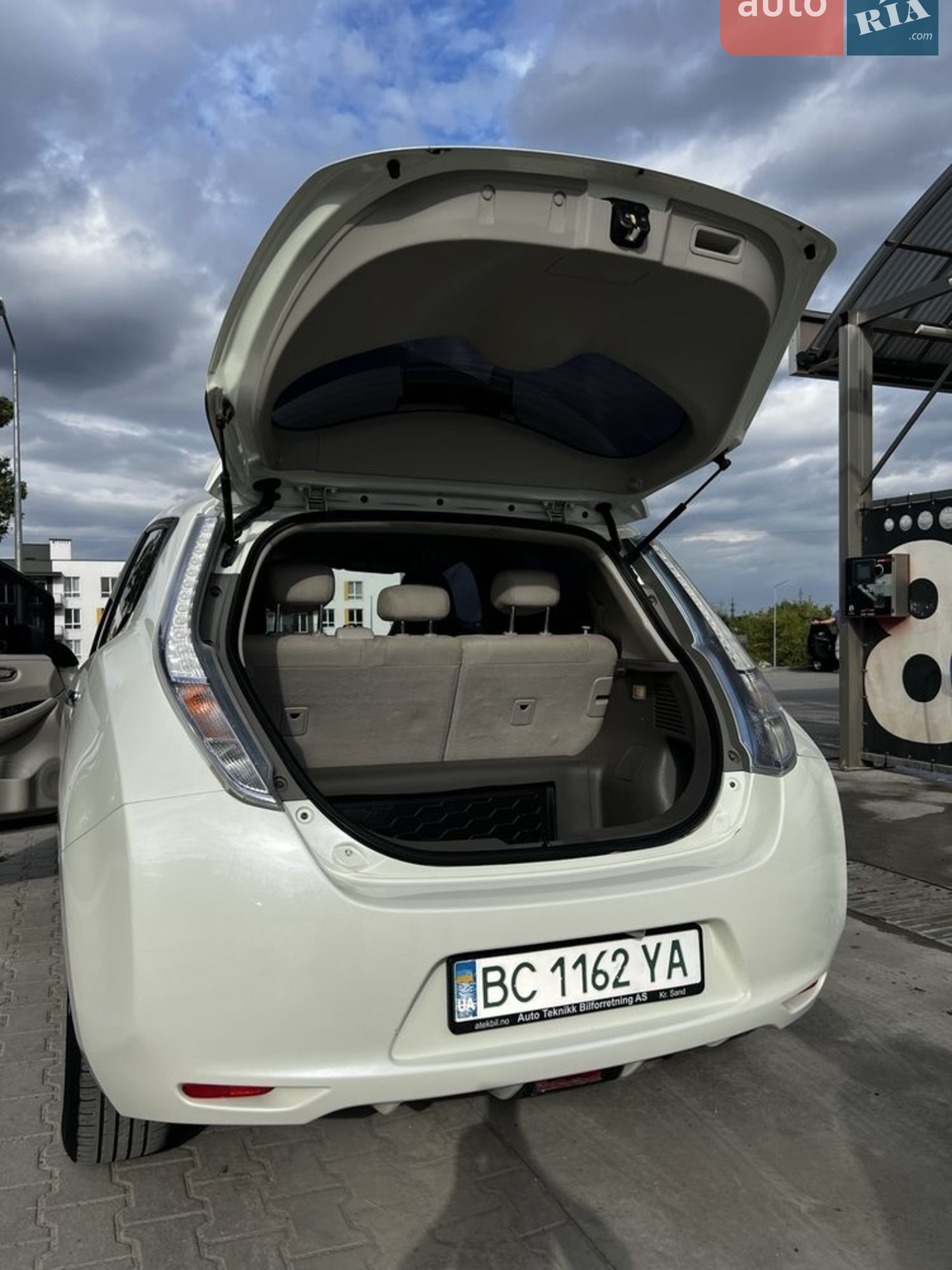 2012 Nissan Leaf - мініатюра 10