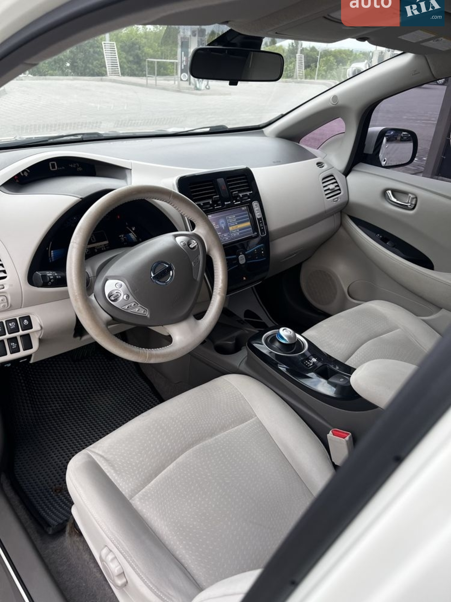 2012 Nissan Leaf - мініатюра 19