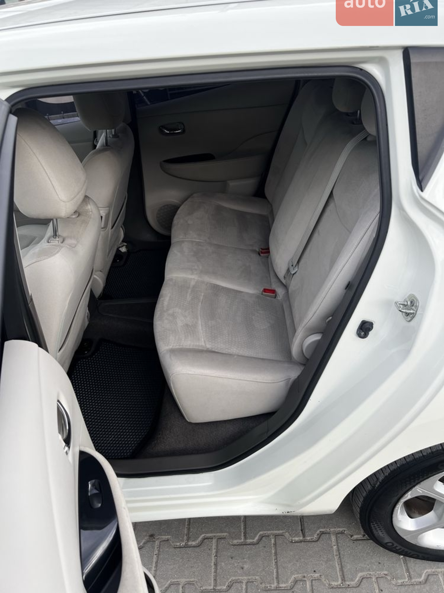 2012 Nissan Leaf - мініатюра 22