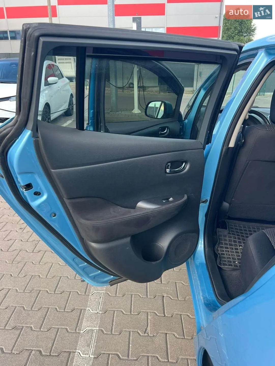 2015 Nissan Leaf - мініатюра 5