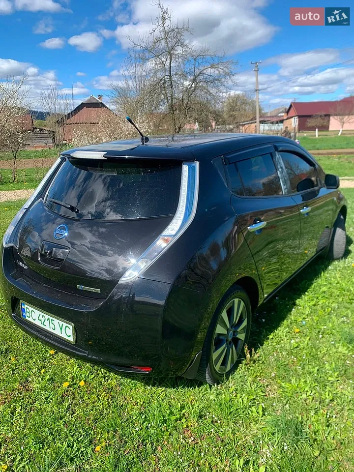 2014 Nissan Leaf - мініатюра 26