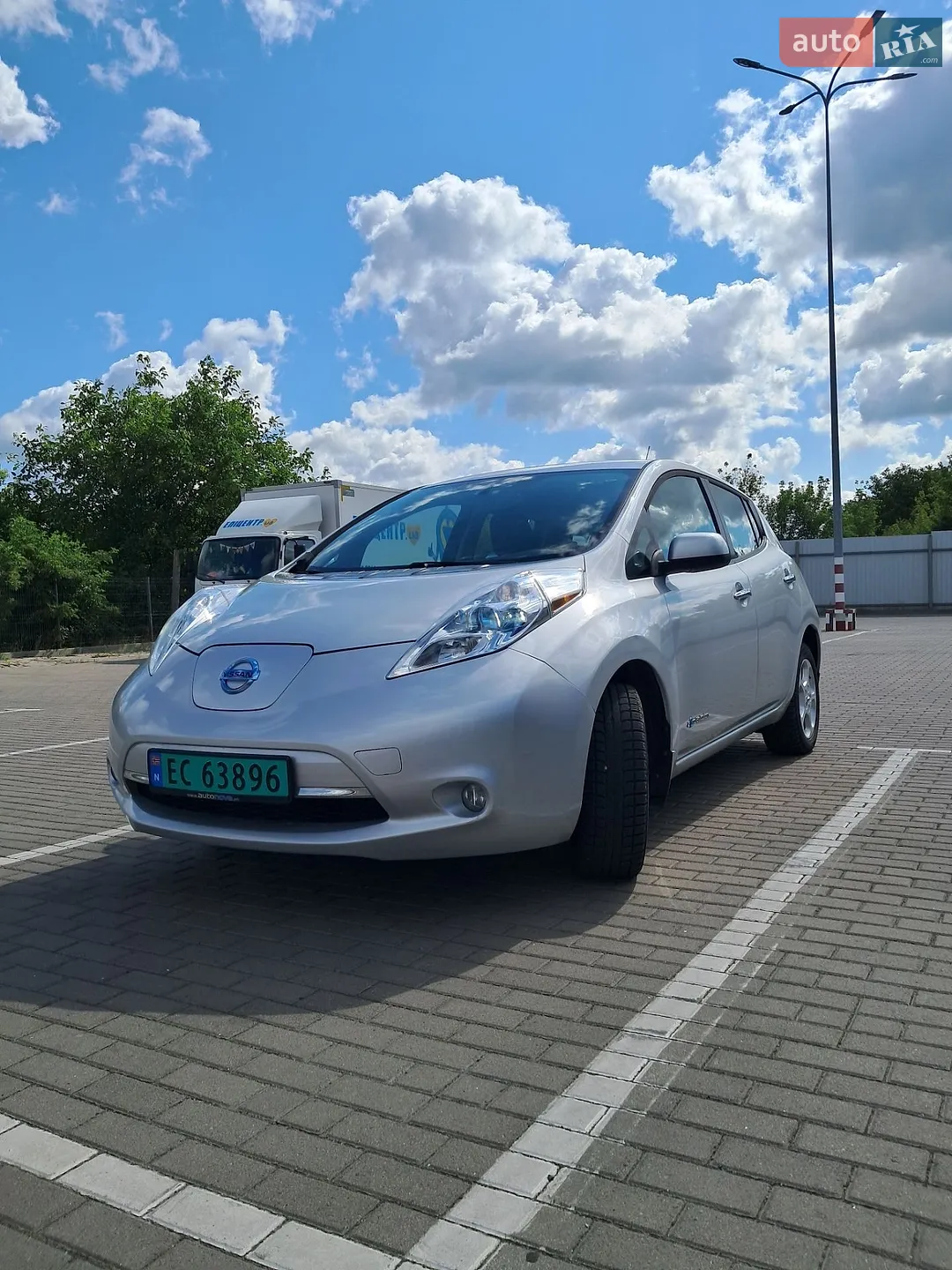 2014 Nissan Leaf - мініатюра 9