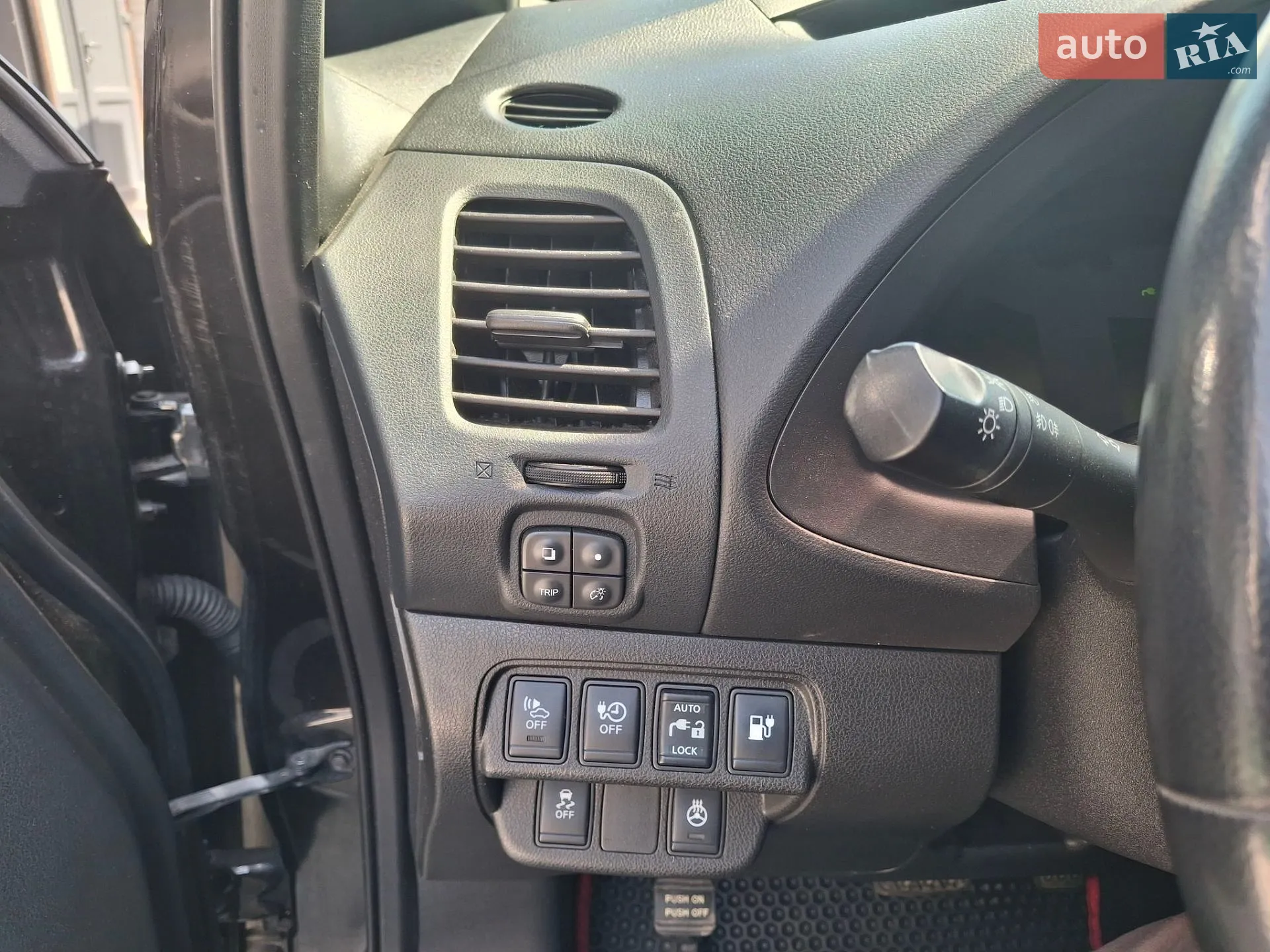 2014 Nissan Leaf - мініатюра 10