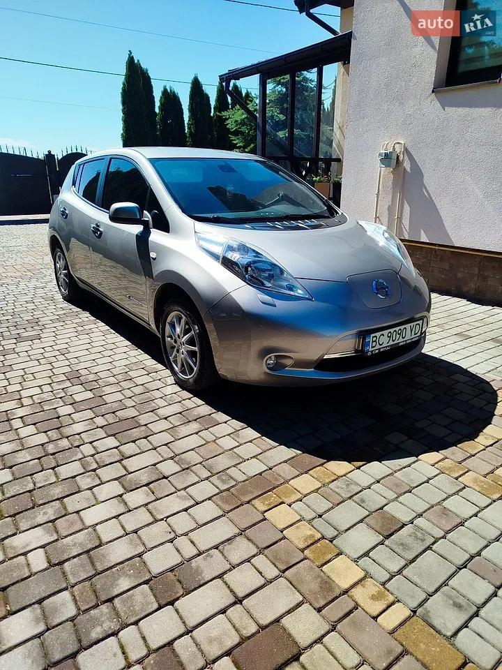 2017 Nissan Leaf - мініатюра 46