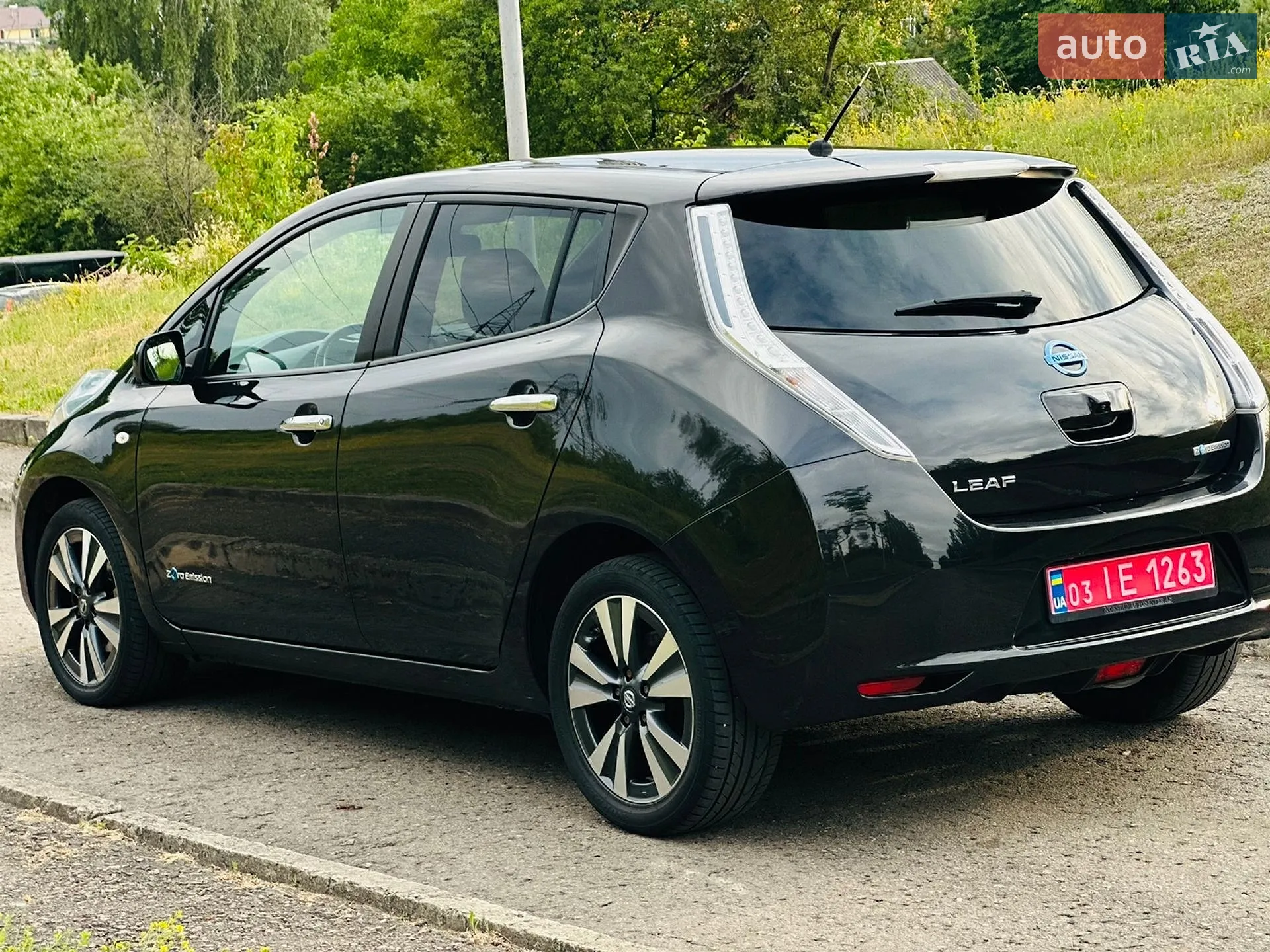2015 Nissan Leaf - мініатюра 5