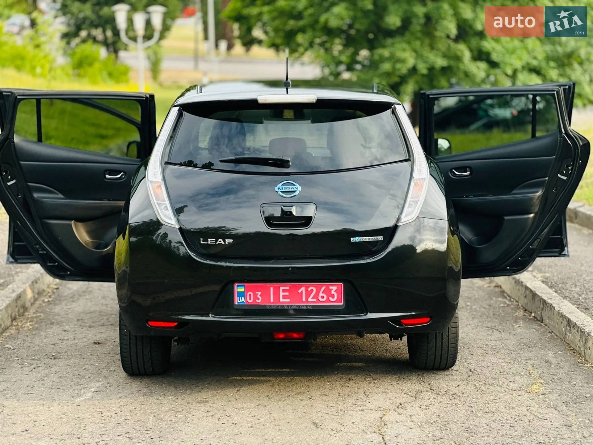 2015 Nissan Leaf - мініатюра 20