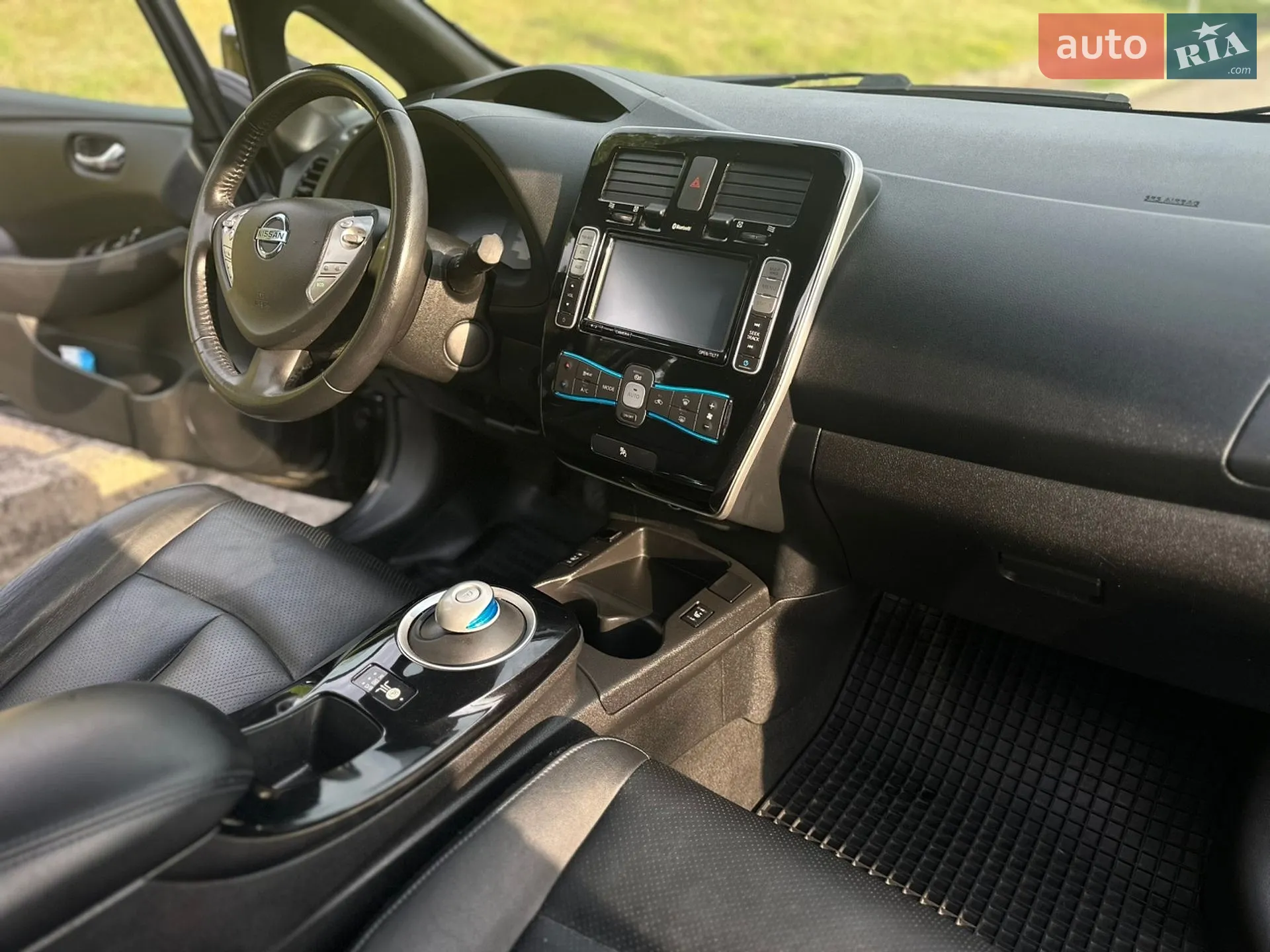2015 Nissan Leaf - мініатюра 27