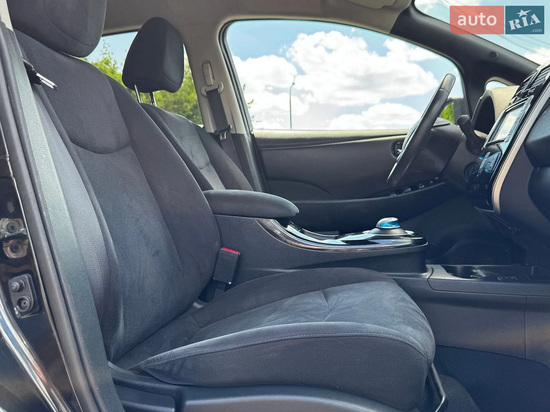 2013 Nissan Leaf - мініатюра 17