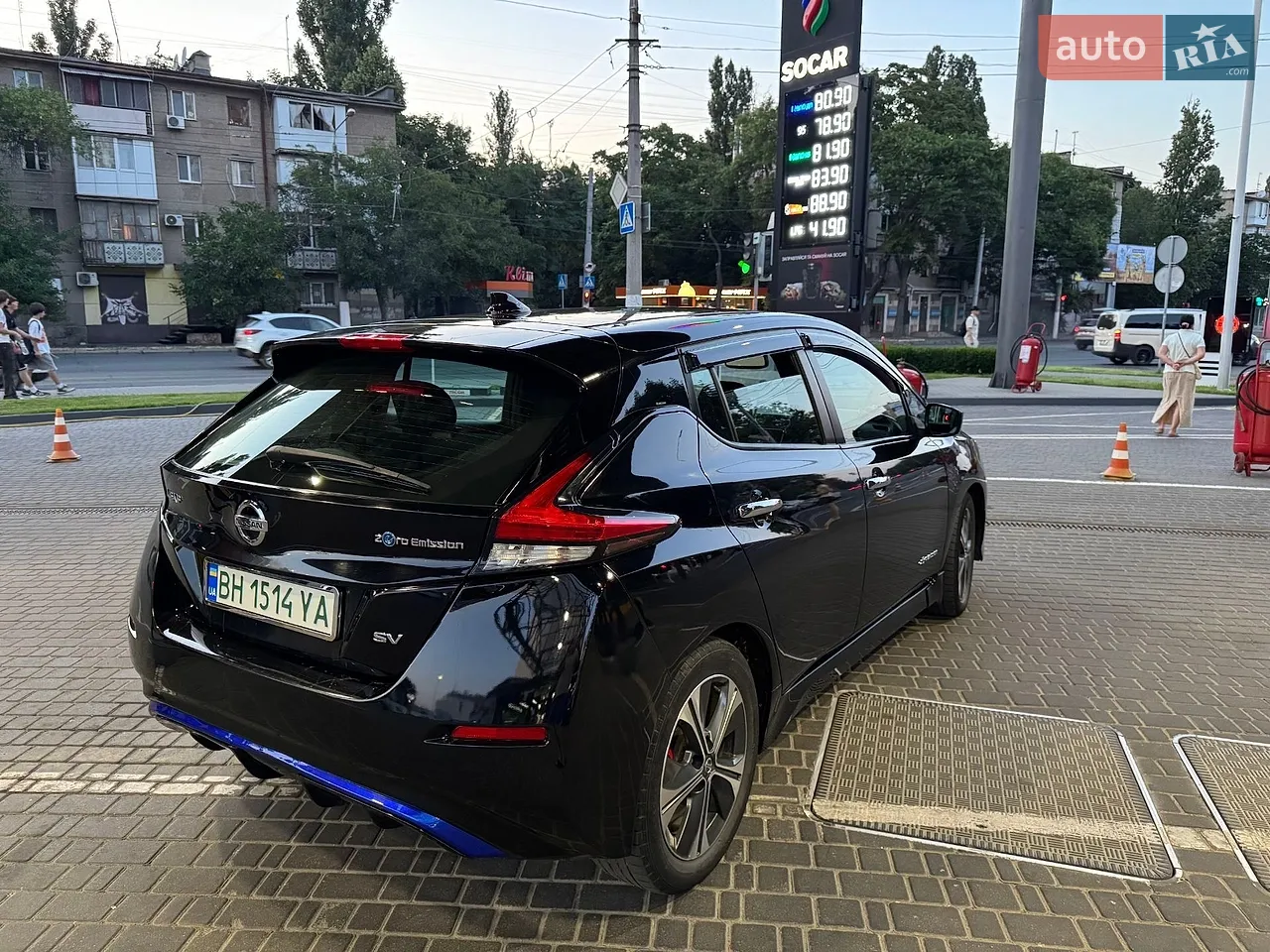 2017 Nissan Leaf - мініатюра 15