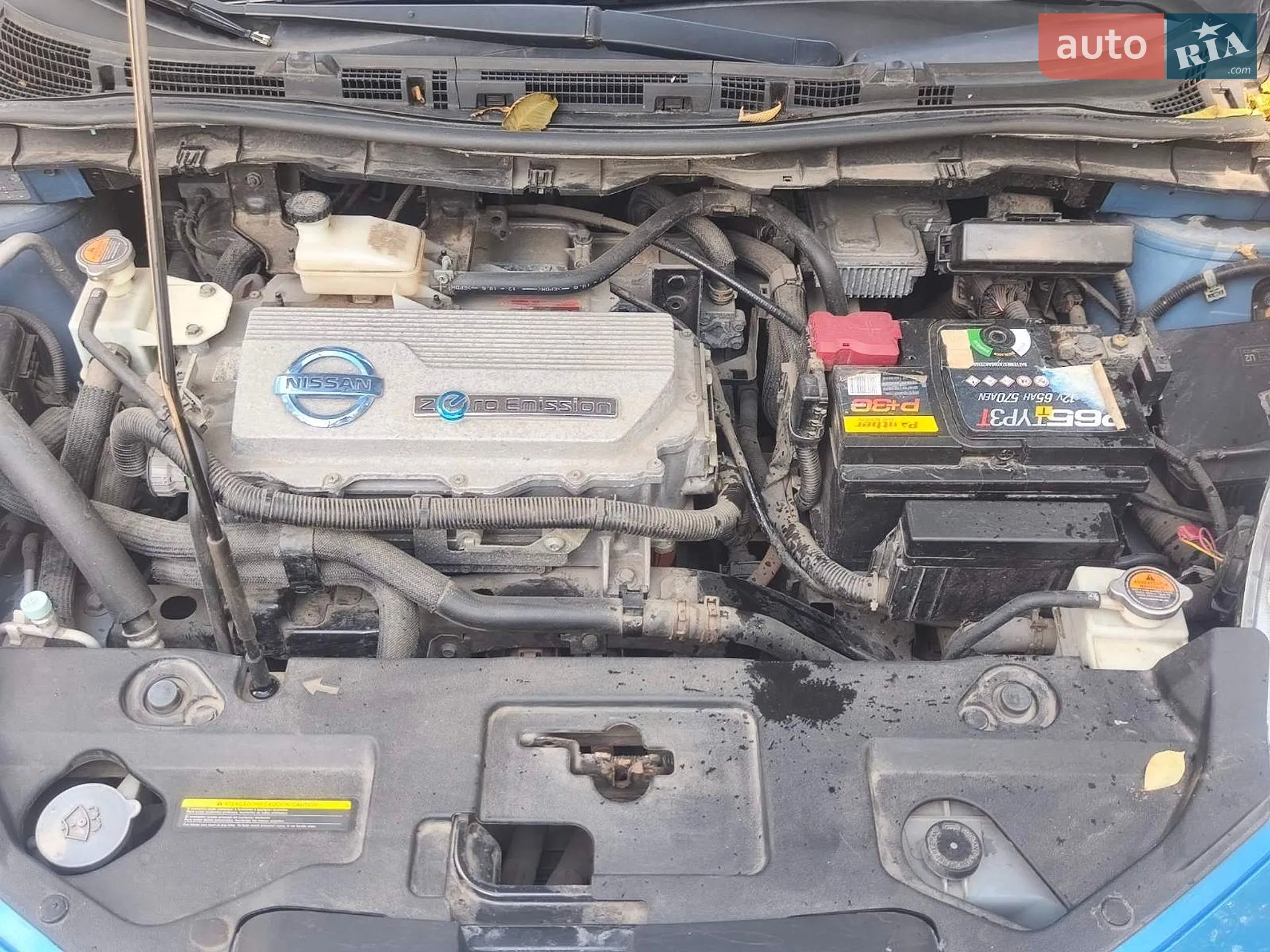 2011 Nissan Leaf - мініатюра 2
