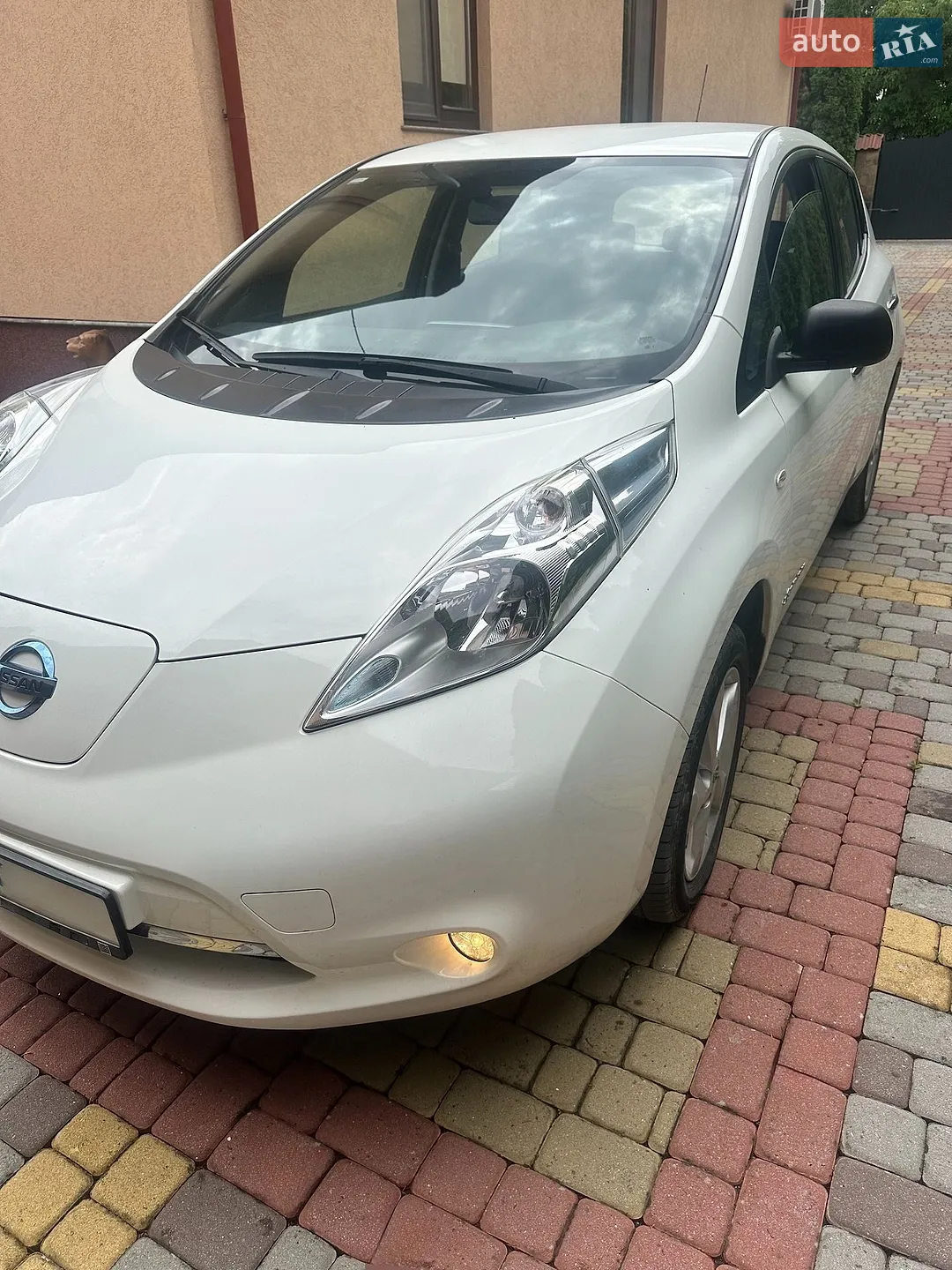 2016 Nissan Leaf - мініатюра 4