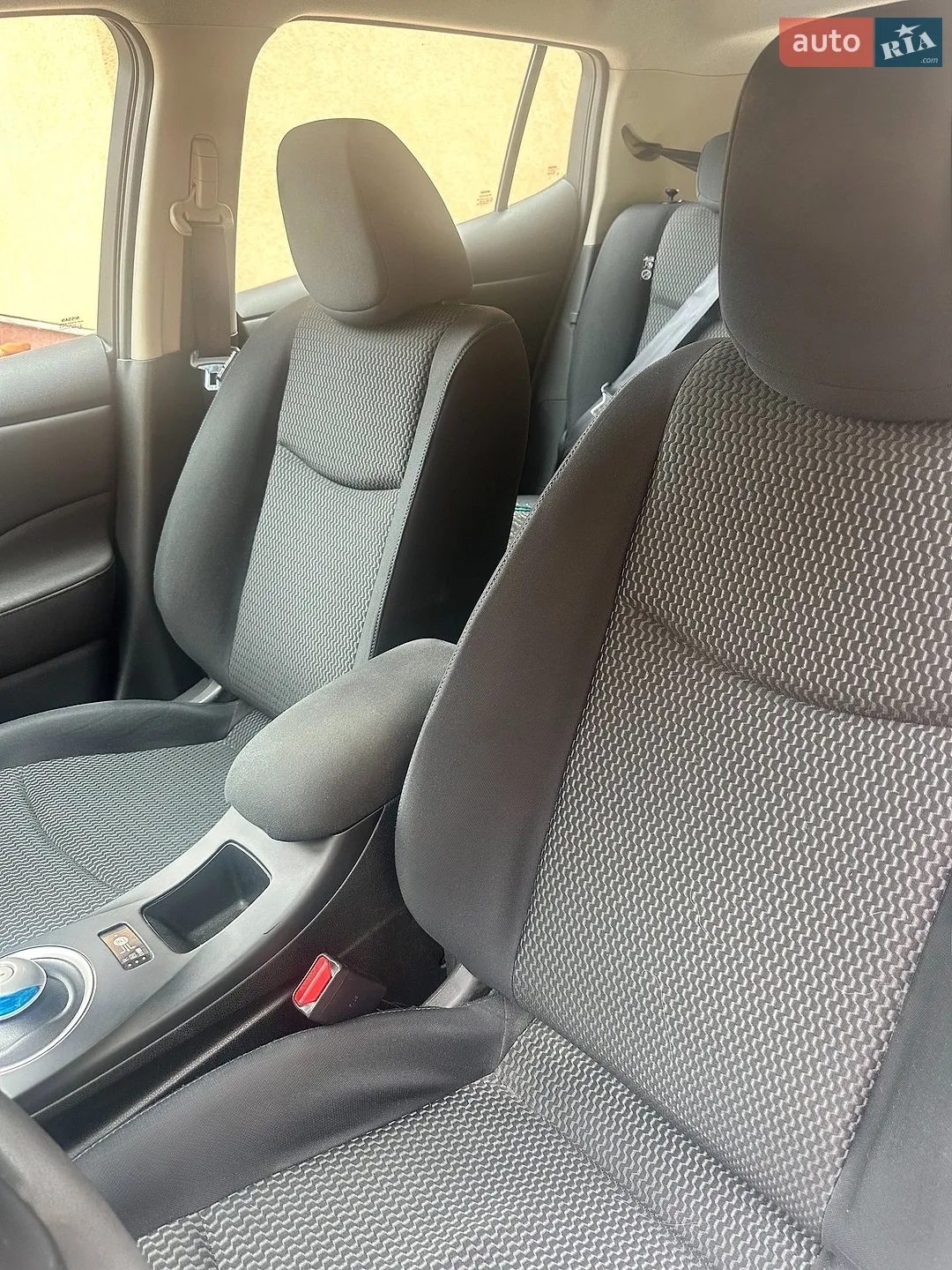 2016 Nissan Leaf - мініатюра 2