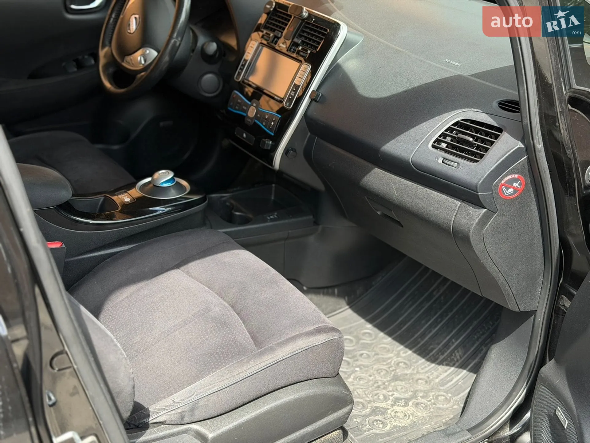2014 Nissan Leaf - мініатюра 9