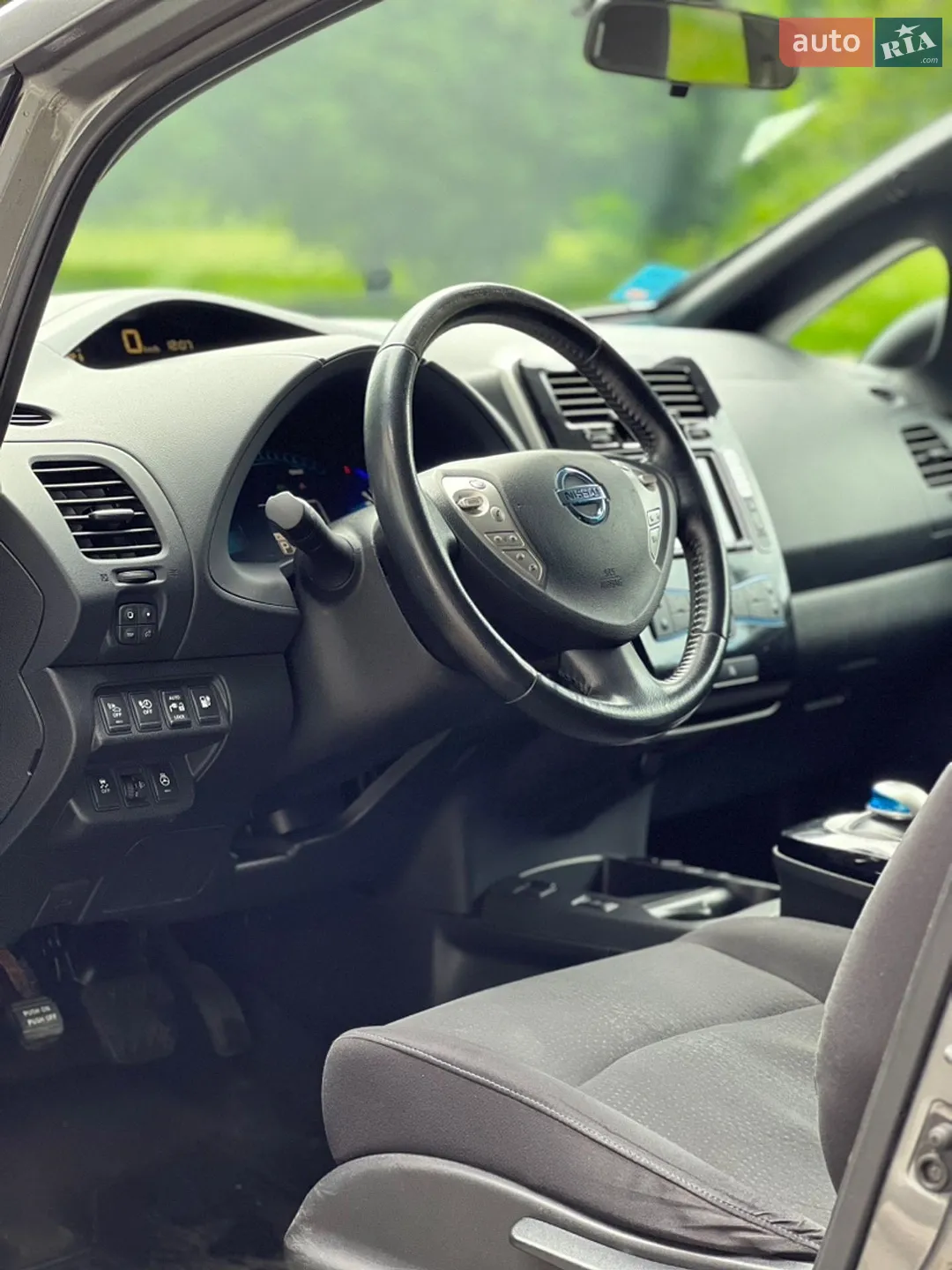 2013 Nissan Leaf - мініатюра 10