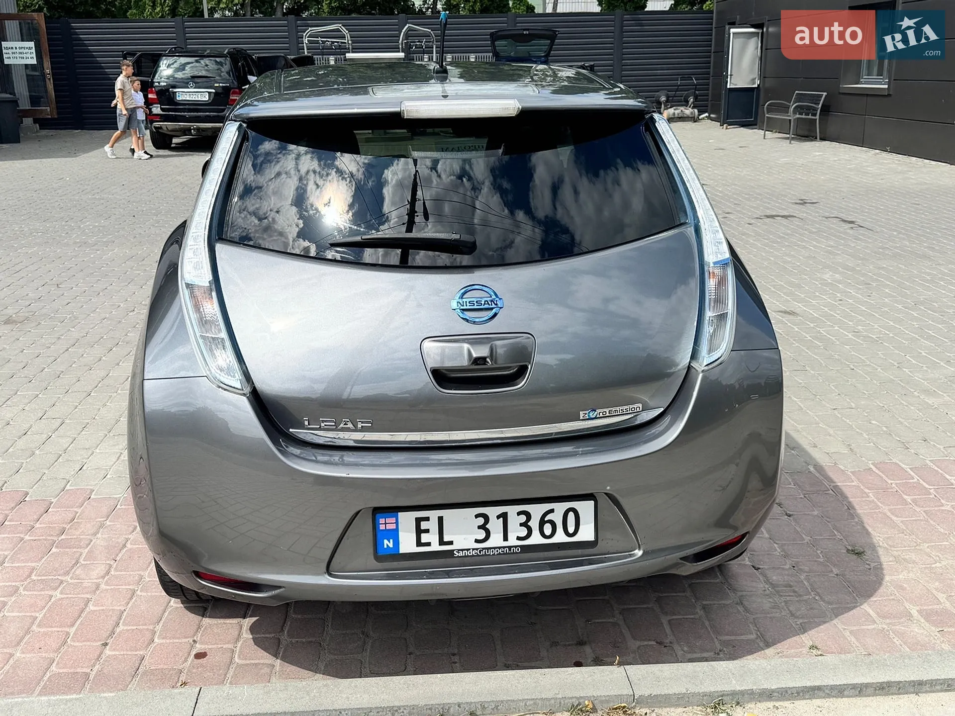 2013 Nissan Leaf - мініатюра 11