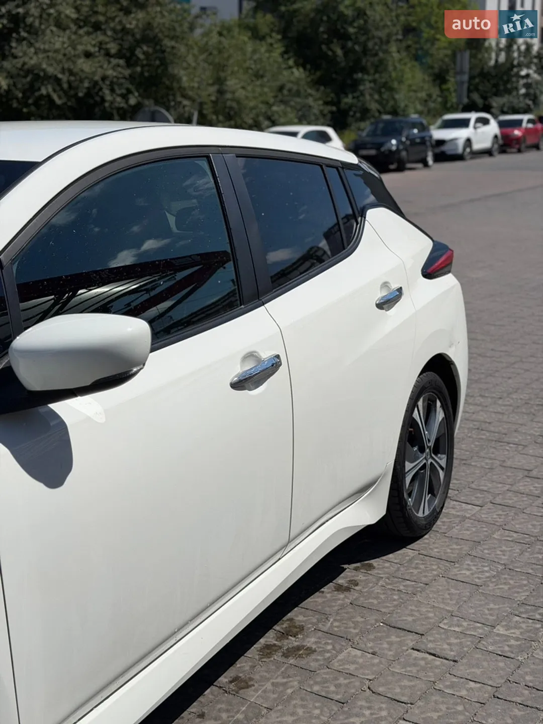 2020 Nissan Leaf - мініатюра 5