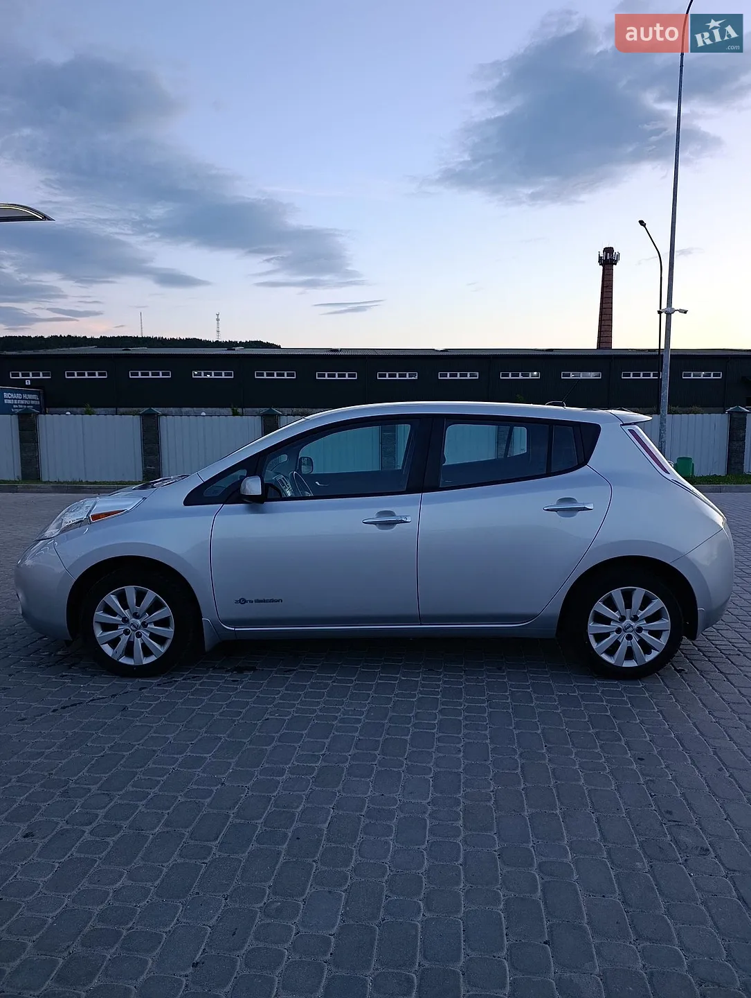 2014 Nissan Leaf - мініатюра 11