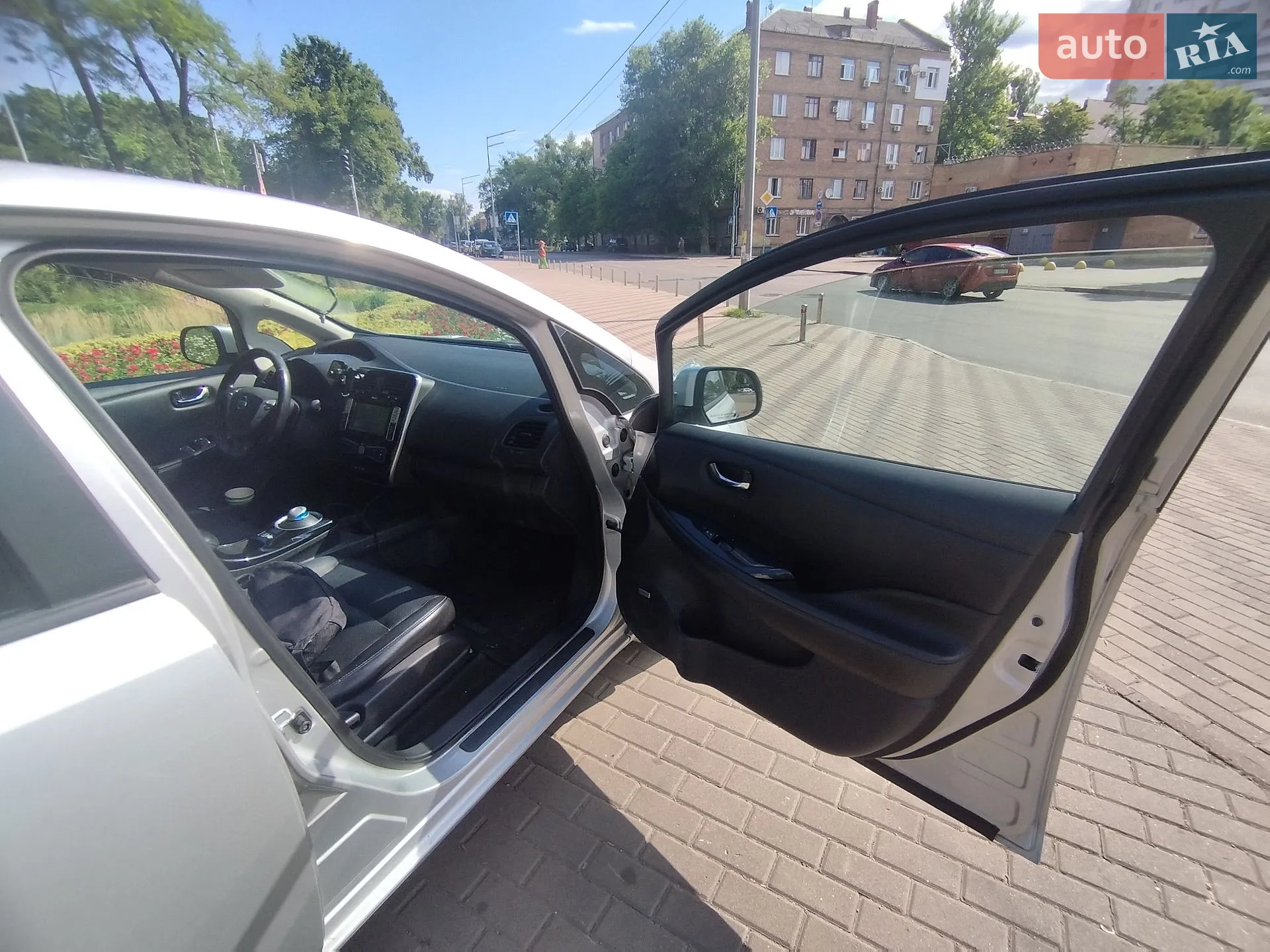 2016 Nissan Leaf - мініатюра 34