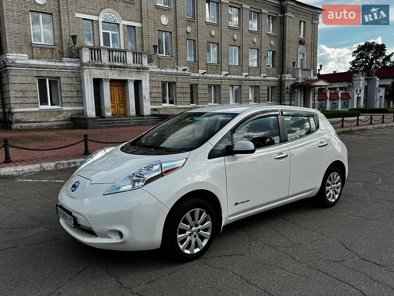 2016 Nissan Leaf - мініатюра 21