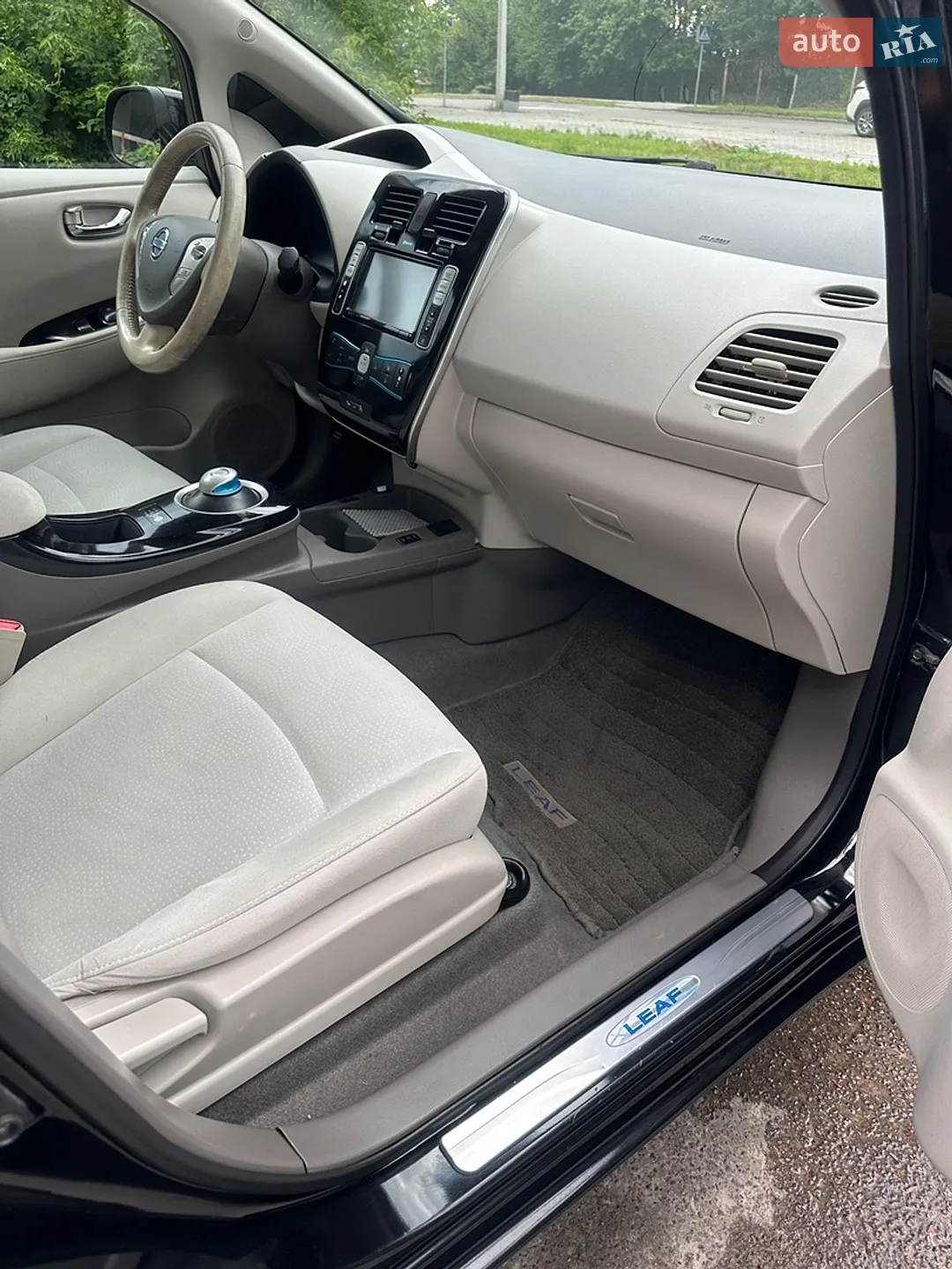2014 Nissan Leaf - мініатюра 21