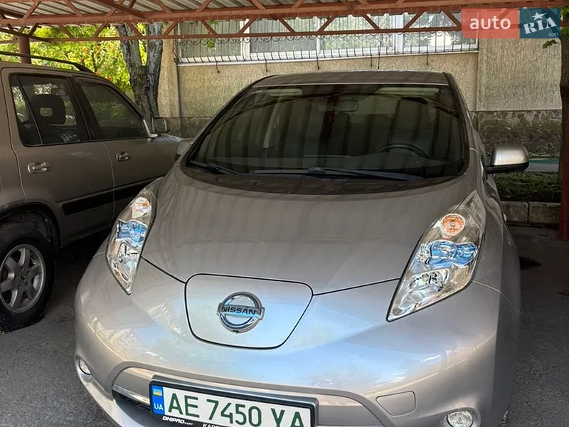 Nissan Leaf 2016