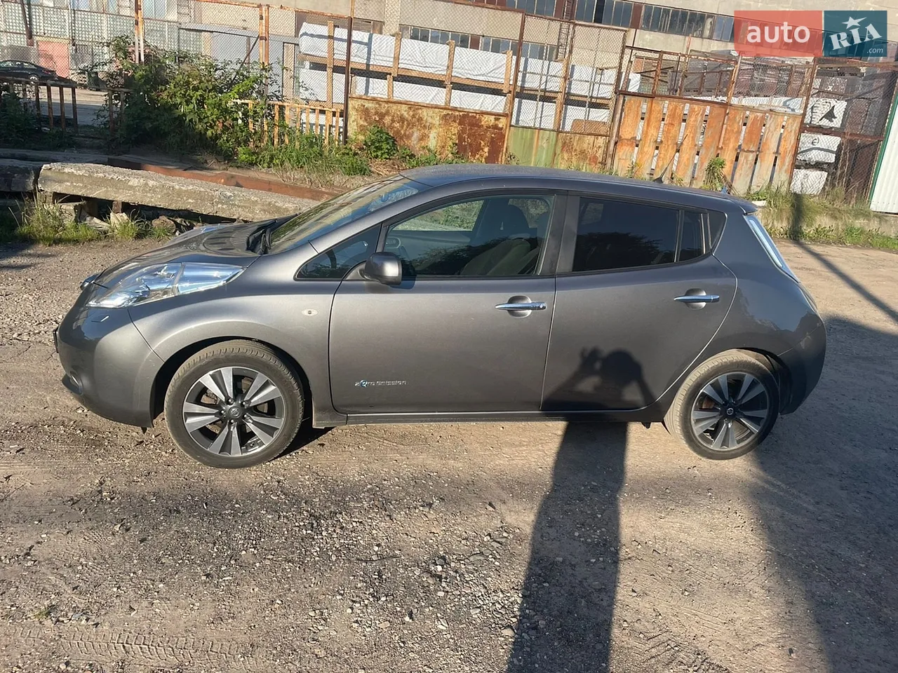 2017 Nissan Leaf - мініатюра 50