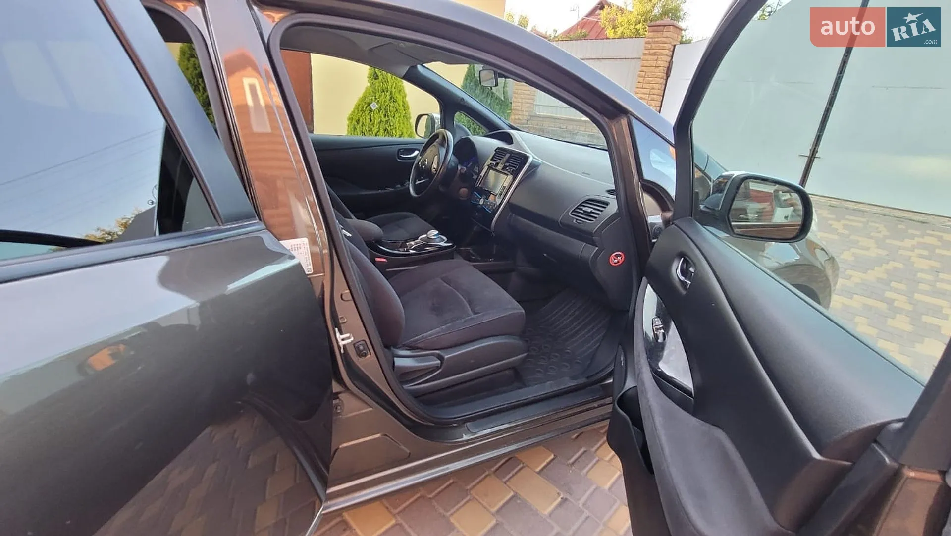2016 Nissan Leaf - мініатюра 16
