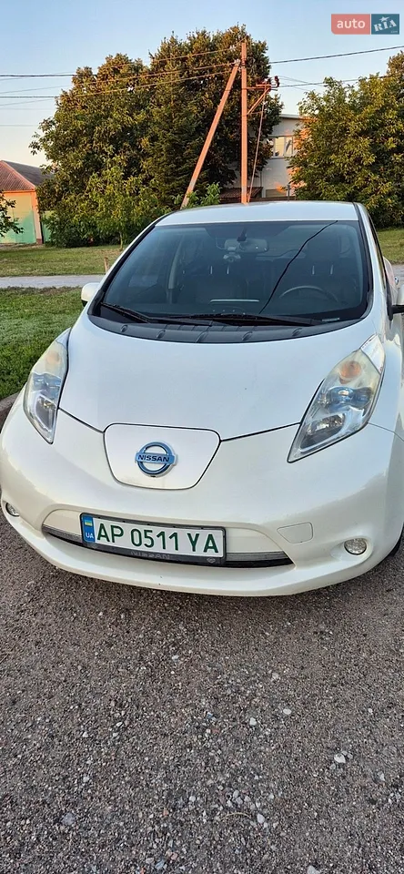 2014 Nissan Leaf - мініатюра 17