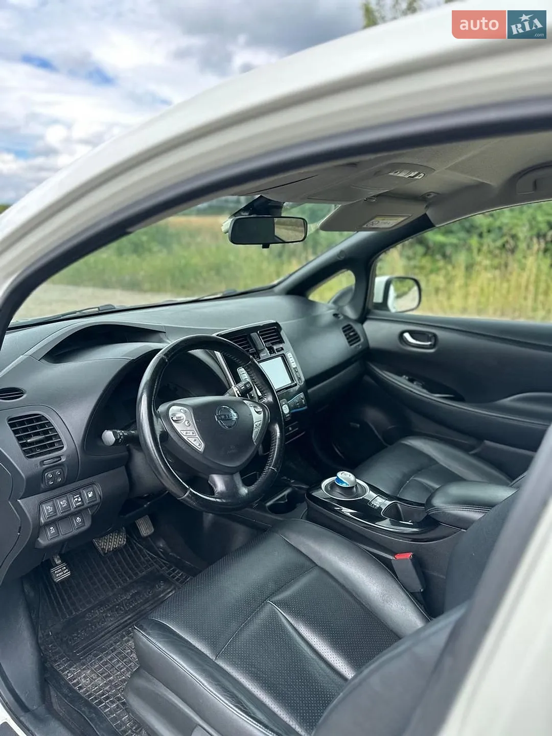2014 Nissan Leaf - мініатюра 15