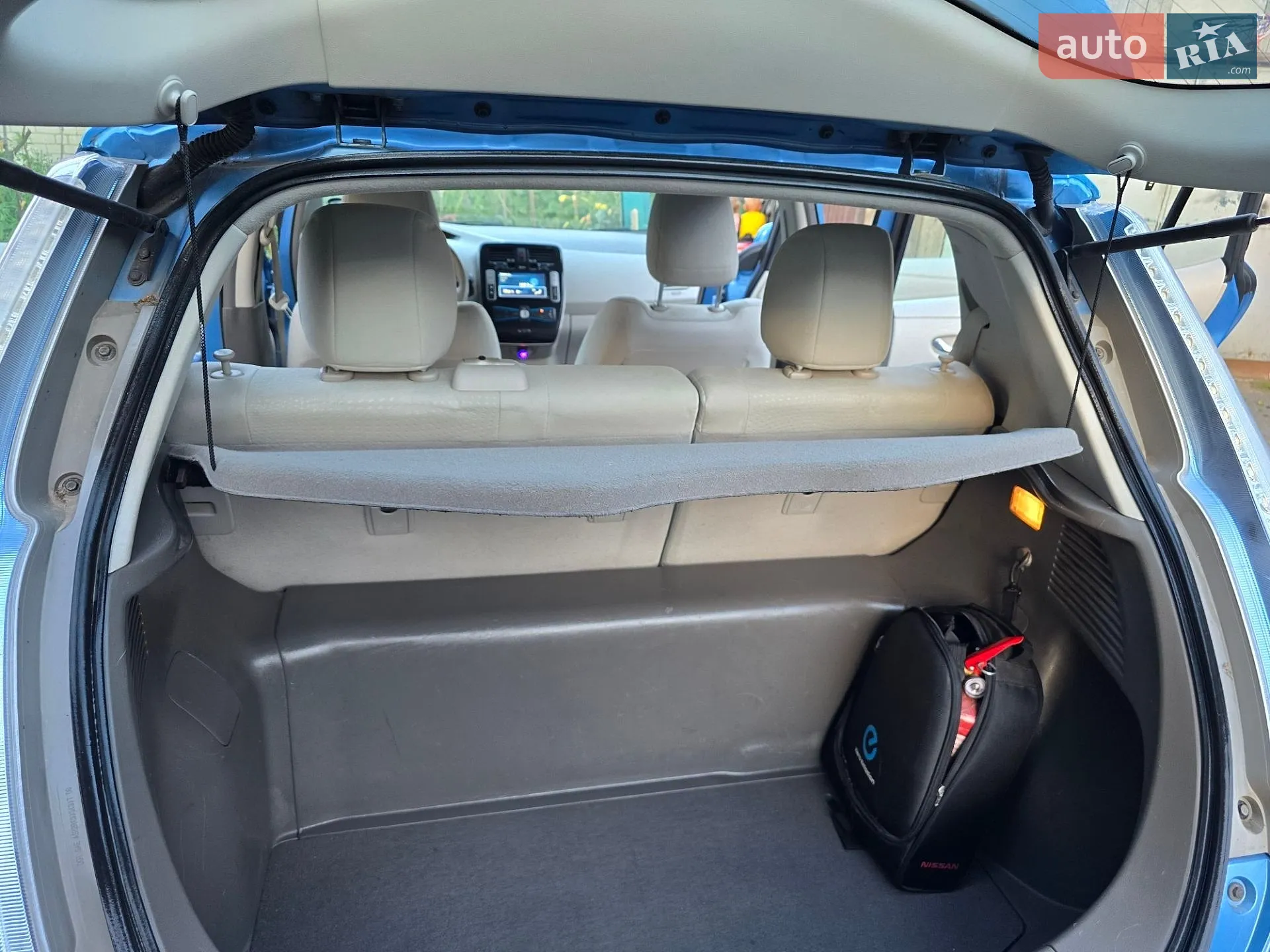 2012 Nissan Leaf - мініатюра 28