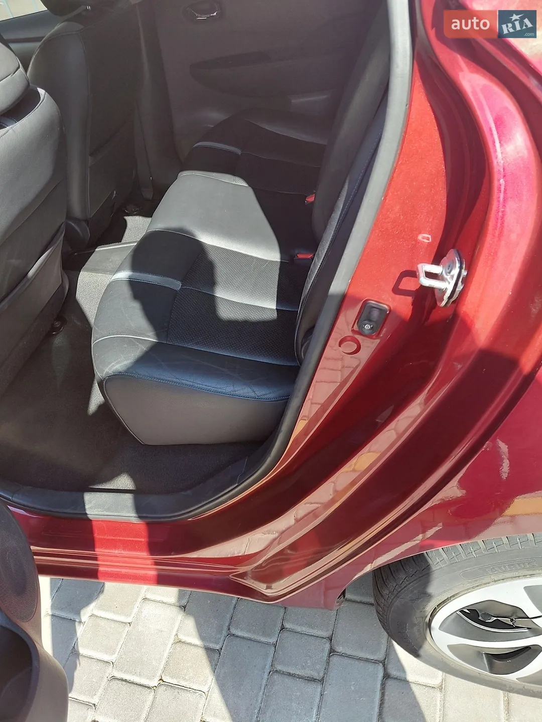 2015 Nissan Leaf - мініатюра 15