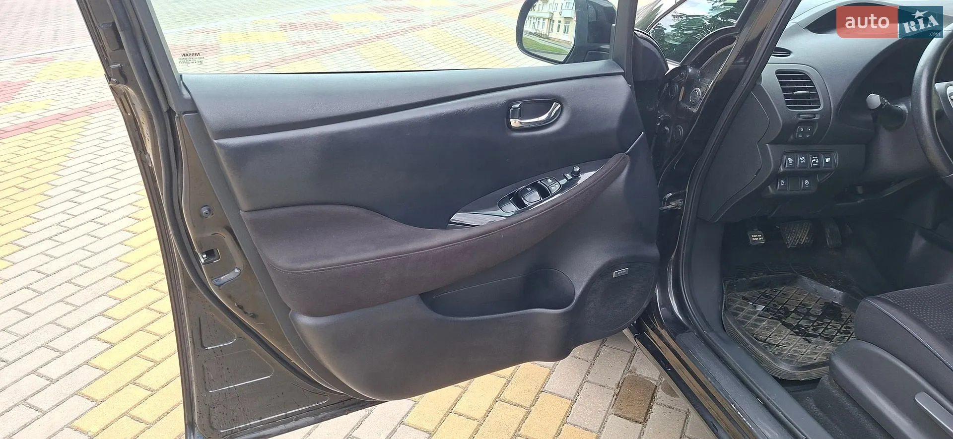 2016 Nissan Leaf - мініатюра 13