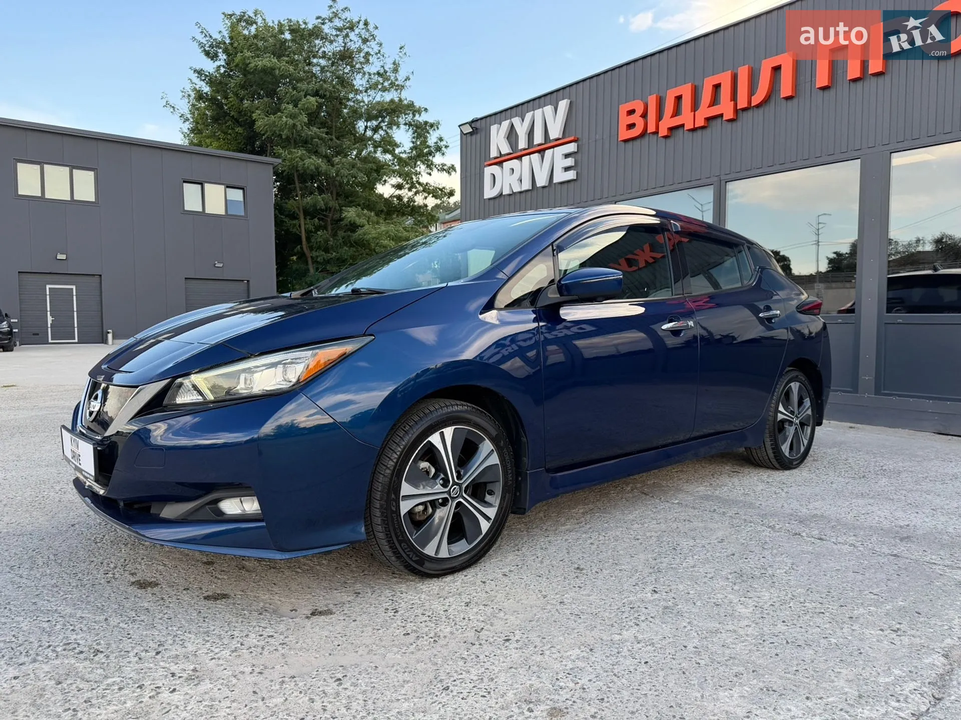 2020 Nissan Leaf - мініатюра 2