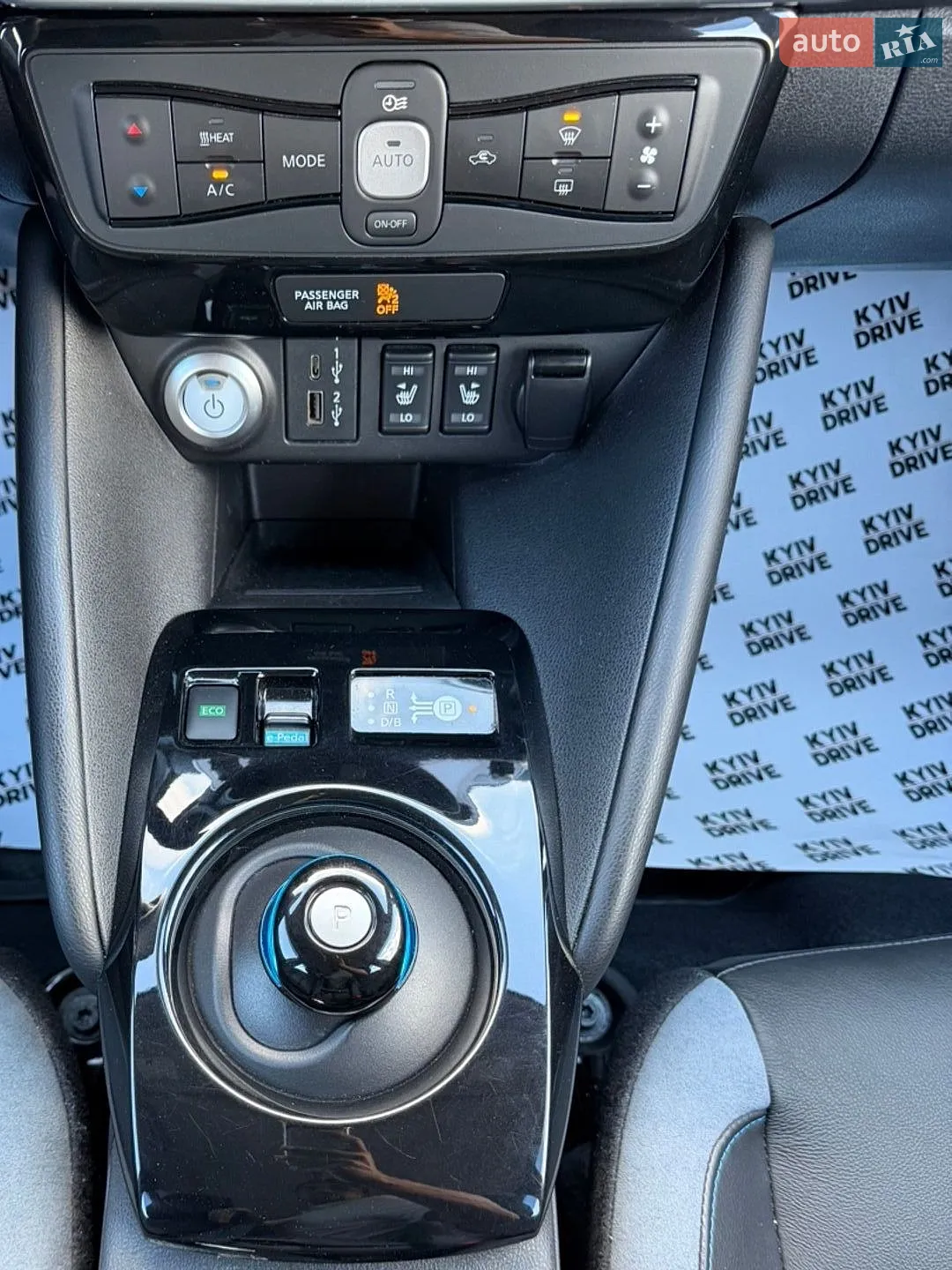 2020 Nissan Leaf - мініатюра 46