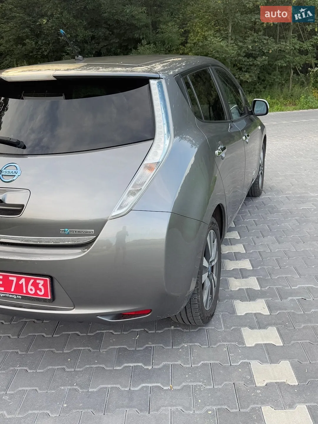 2013 Nissan Leaf - мініатюра 16