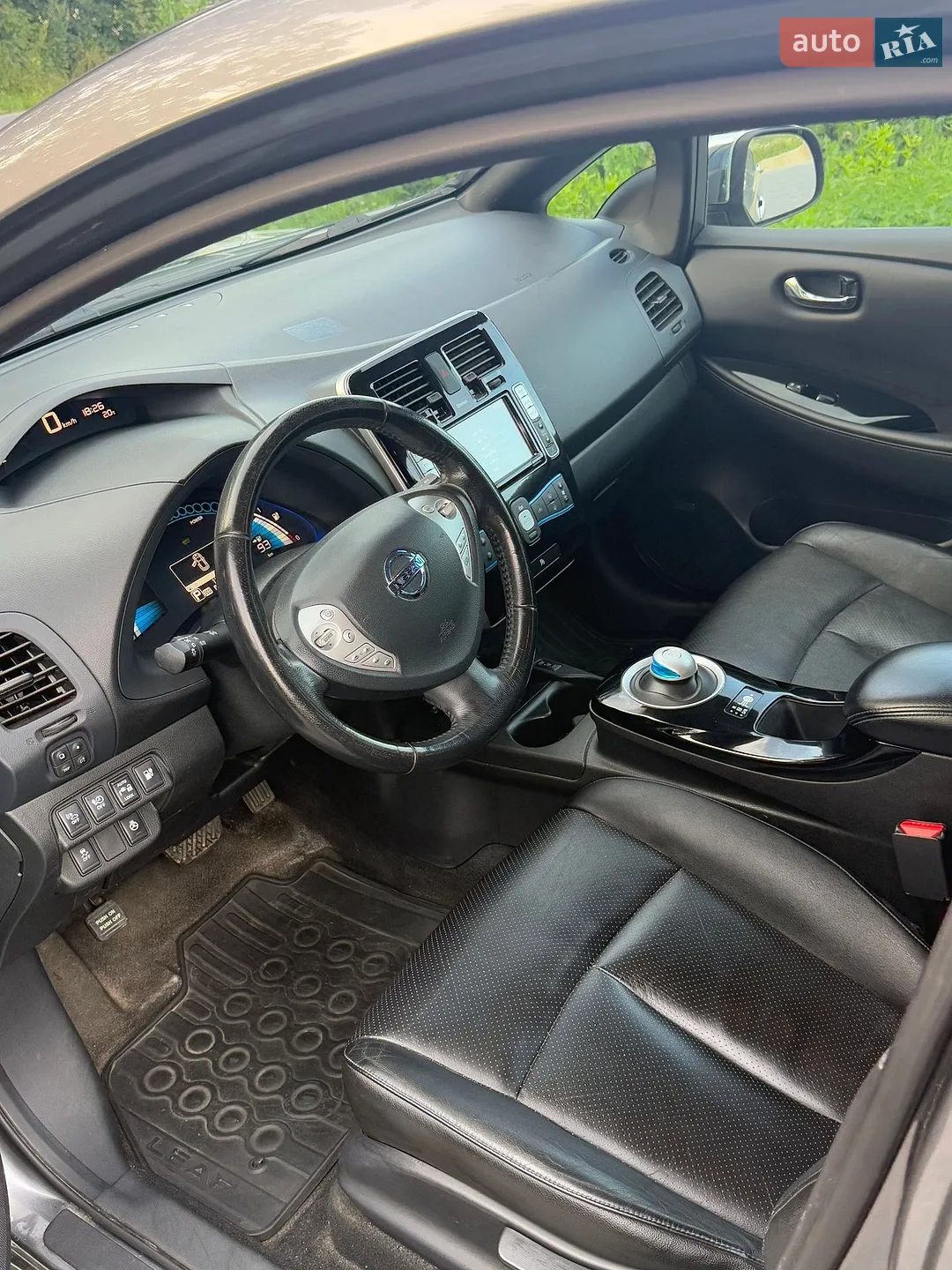 2013 Nissan Leaf - мініатюра 18