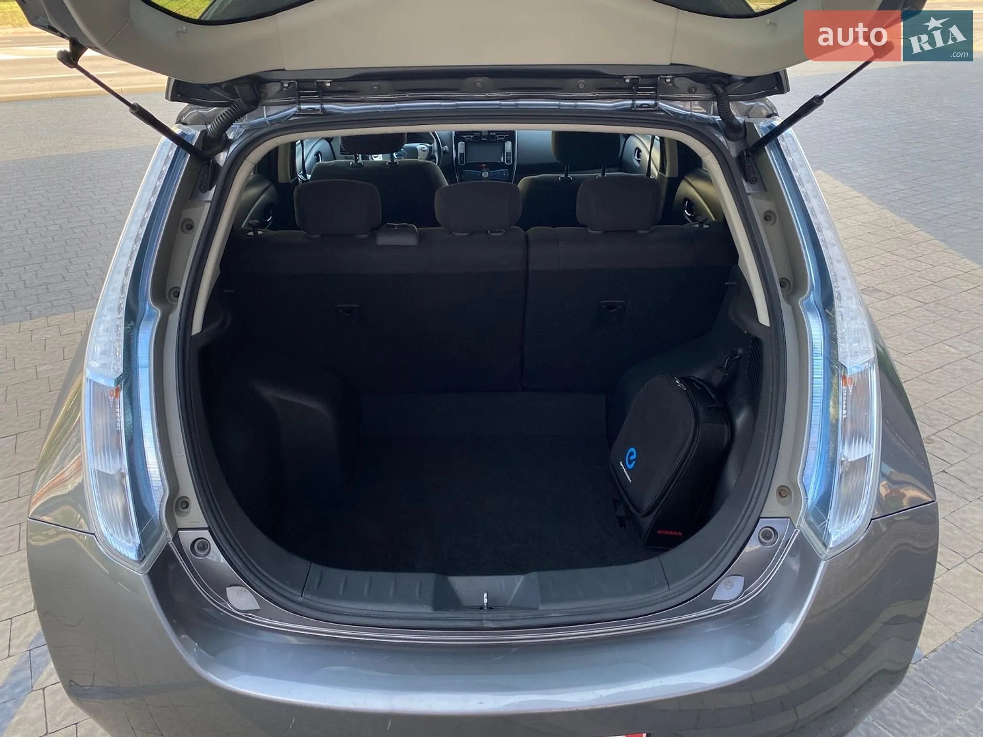 2014 Nissan Leaf - мініатюра 13