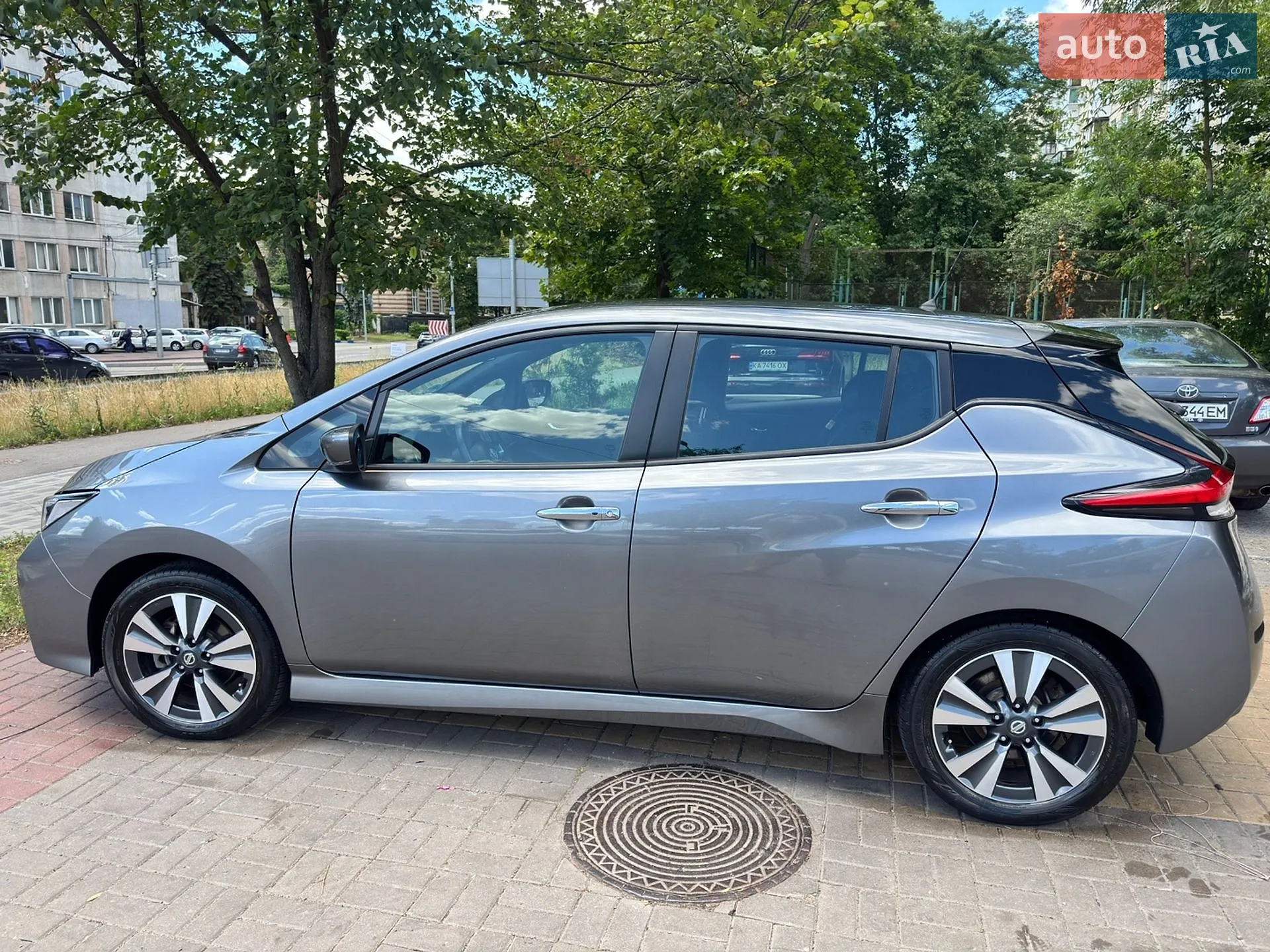 2022 Nissan Leaf - мініатюра 6