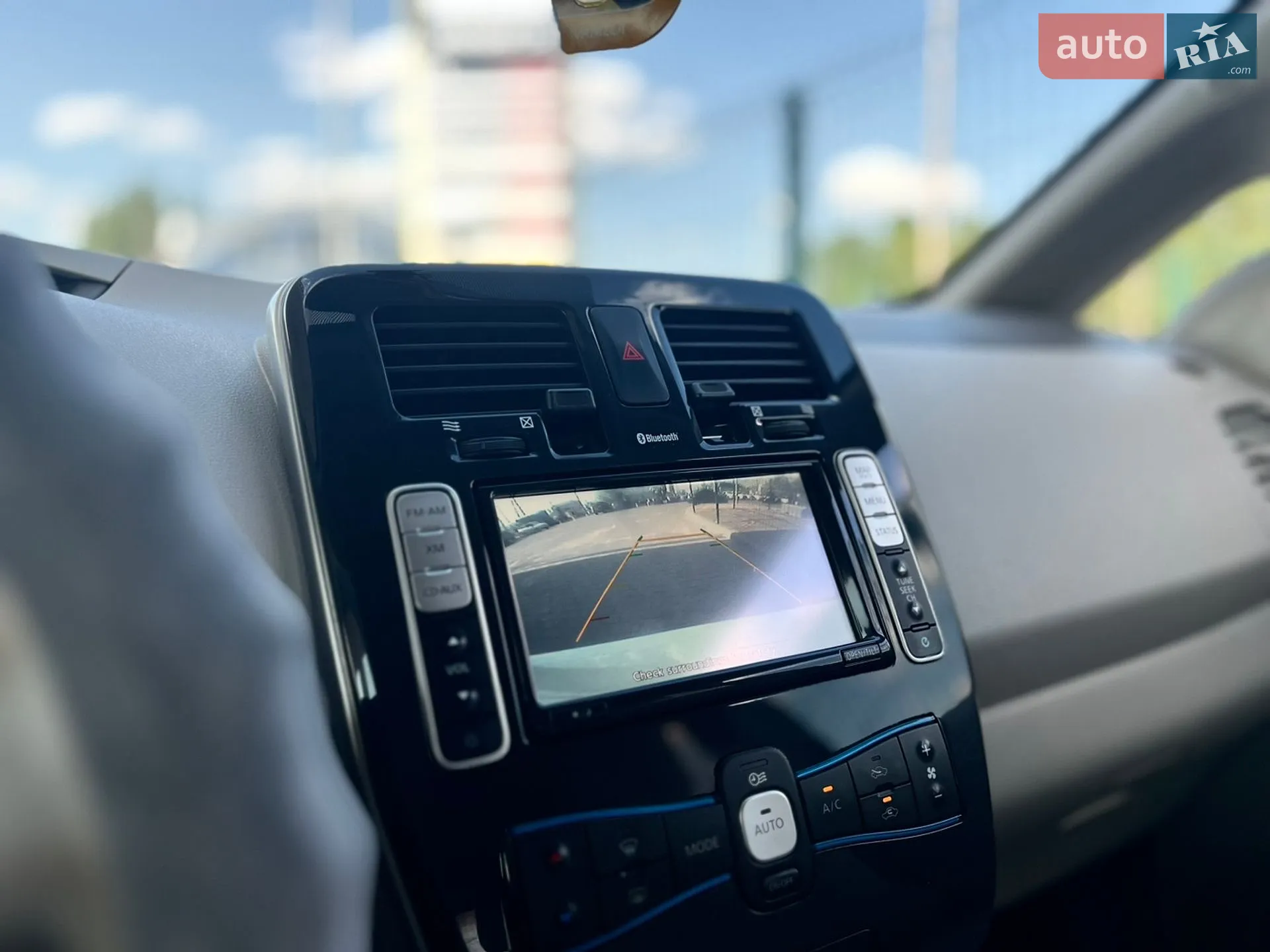 2012 Nissan Leaf - мініатюра 26