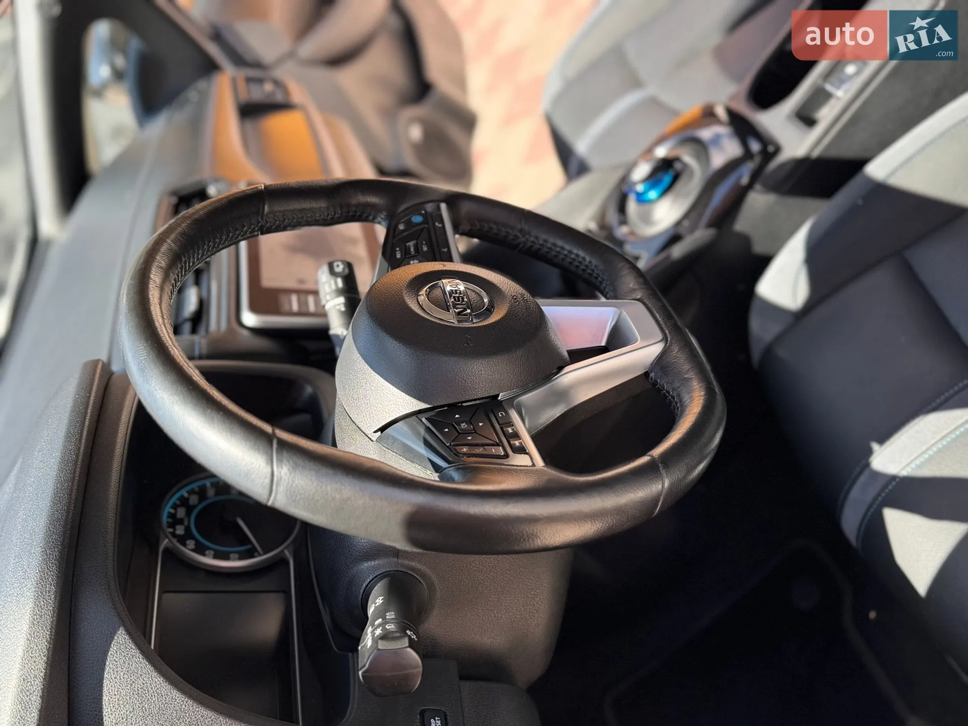 2020 Nissan Leaf - мініатюра 26