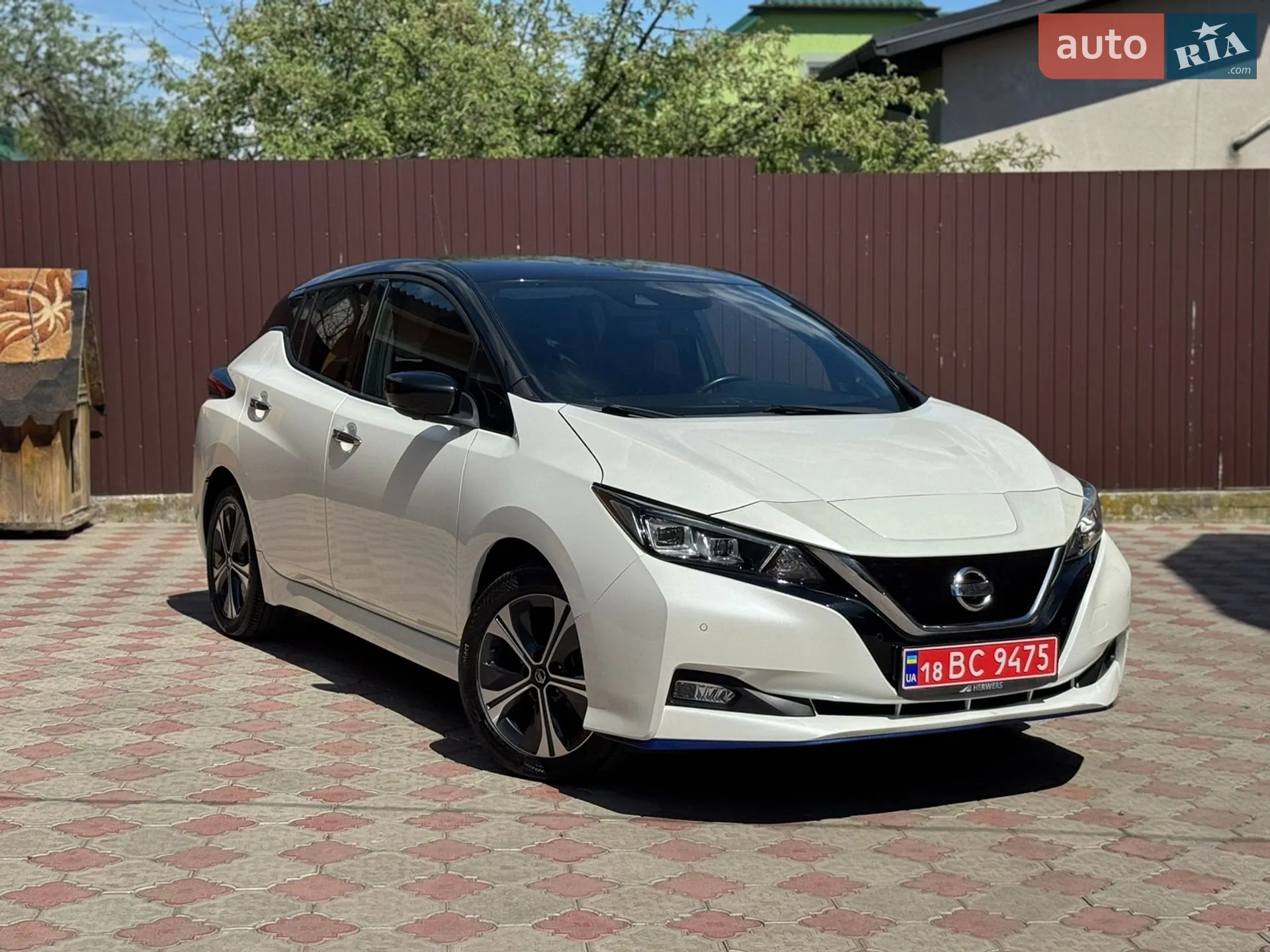 2020 Nissan Leaf - фото 1