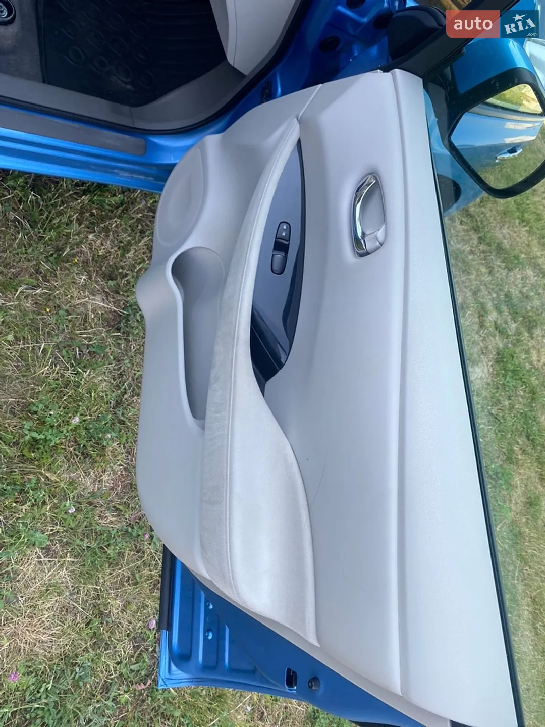 2012 Nissan Leaf - мініатюра 11