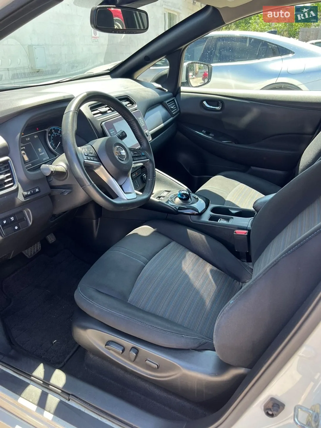2020 Nissan Leaf - мініатюра 7