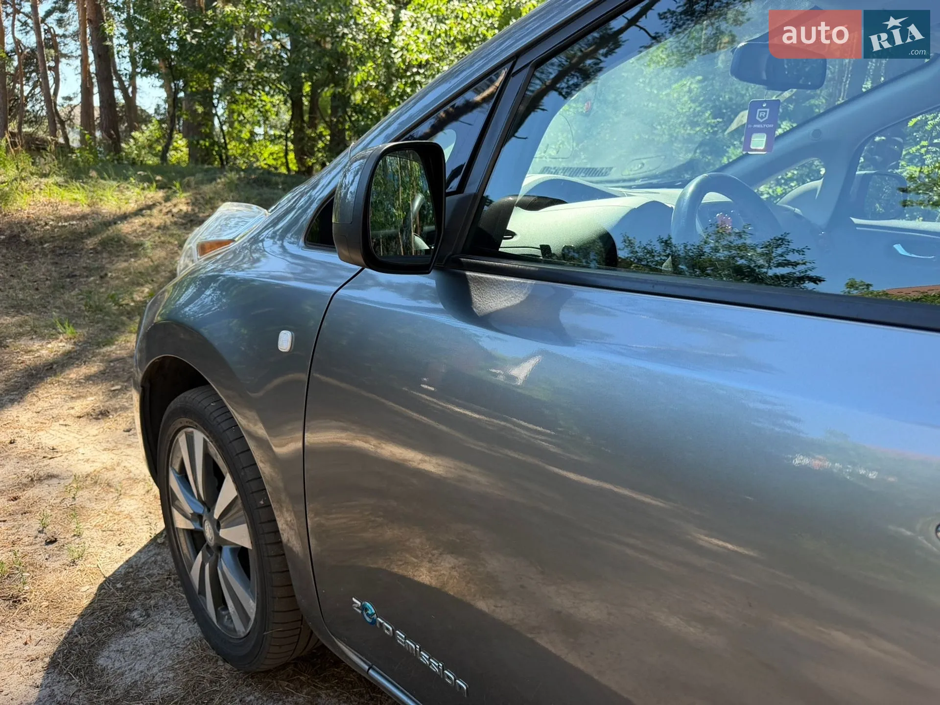 2015 Nissan Leaf - мініатюра 10