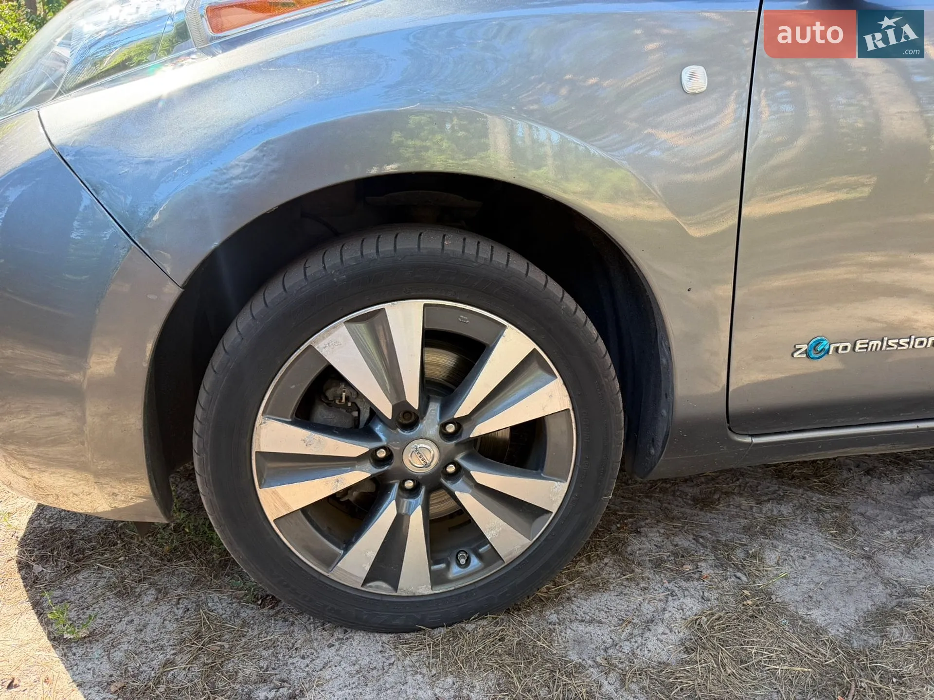 2015 Nissan Leaf - мініатюра 14