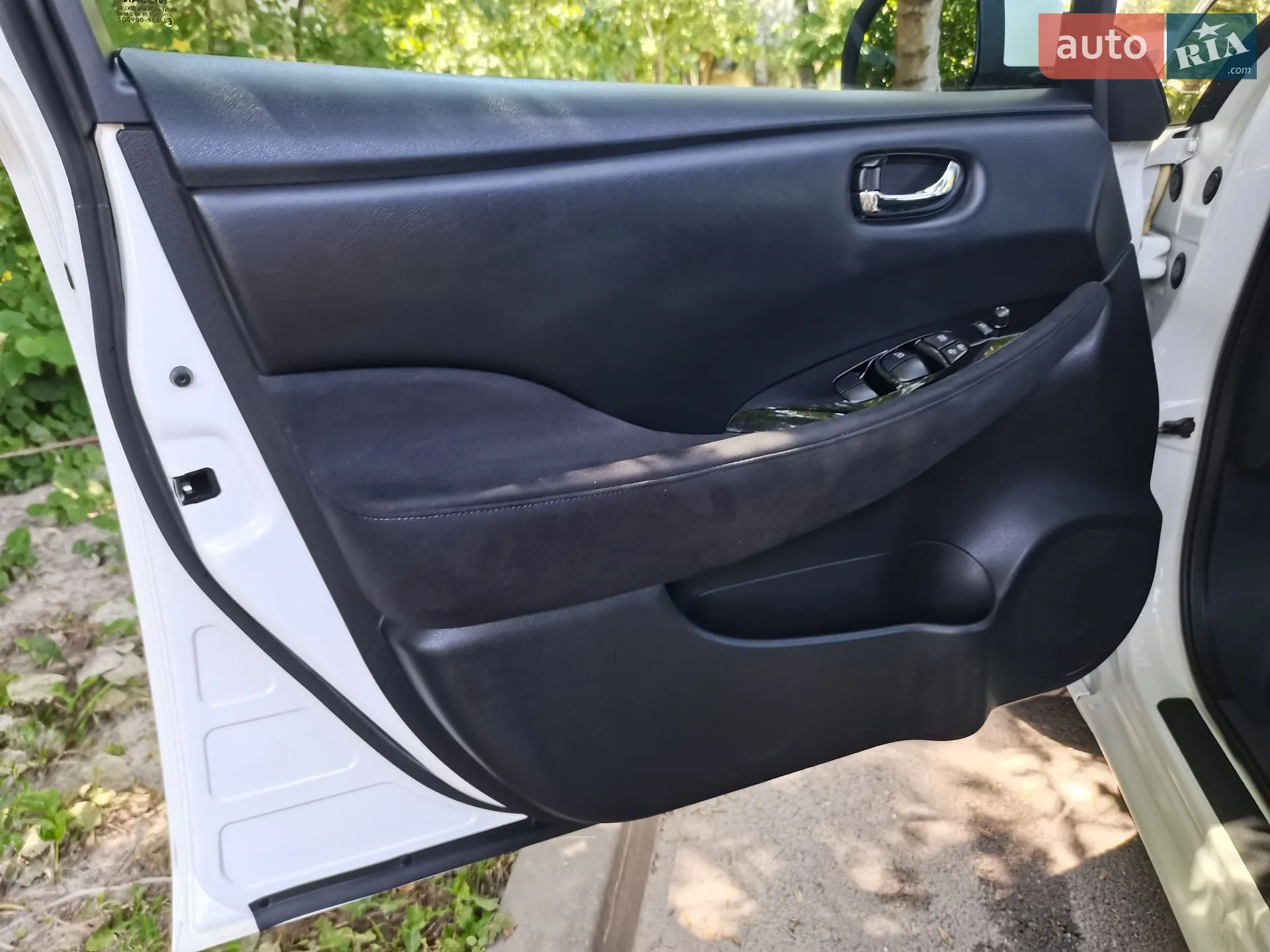 2017 Nissan Leaf - мініатюра 19